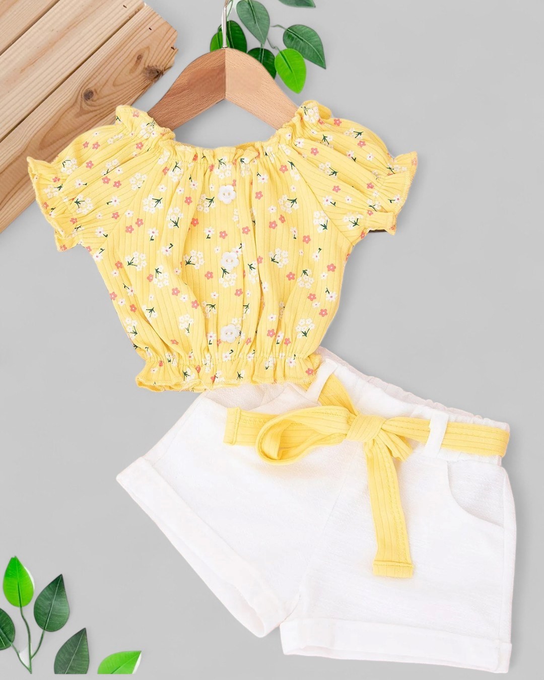 Kız Bebek Yazlık Interlok Fitilli Kumaş Çiçek Baskılı Müslin Şortlu Alt Üst Bebek Takımı R511-1