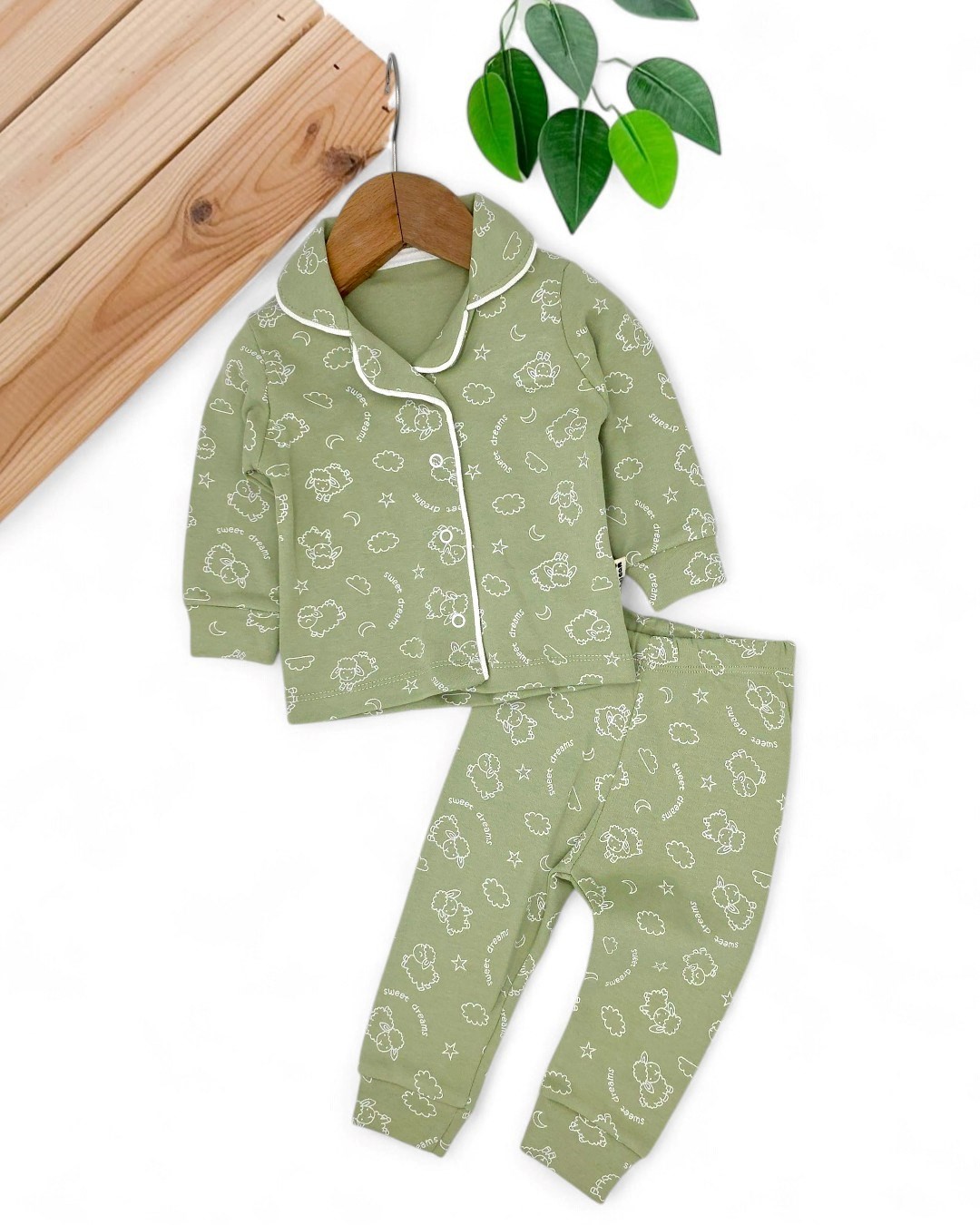 Kuzu Baskılı Kruvaze Yakalı 3-6-9-12 Ay %100 Pamuklu Pijama Takımı l Gecelik Takımı R2043