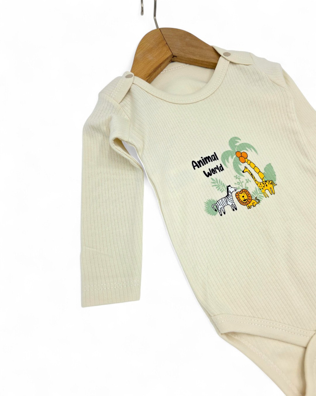 Erkek Bebek Yenidoğan Hayvanlar Baskılı Fitilli Çıtçıtlı Badi ve Altlı Natural Pamuk Bebek Takımı R2153