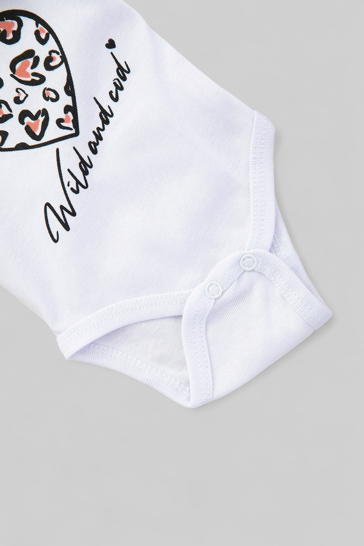 KIZ BEBEK  0-3-6-9-12 AY YAZLIK LEOPAR ŞORTLU FİTİLLİ BLUZ VE ÇITÇITLI BODYLİ 3'LÜ YENİ DOĞAN TAKIM  r1933