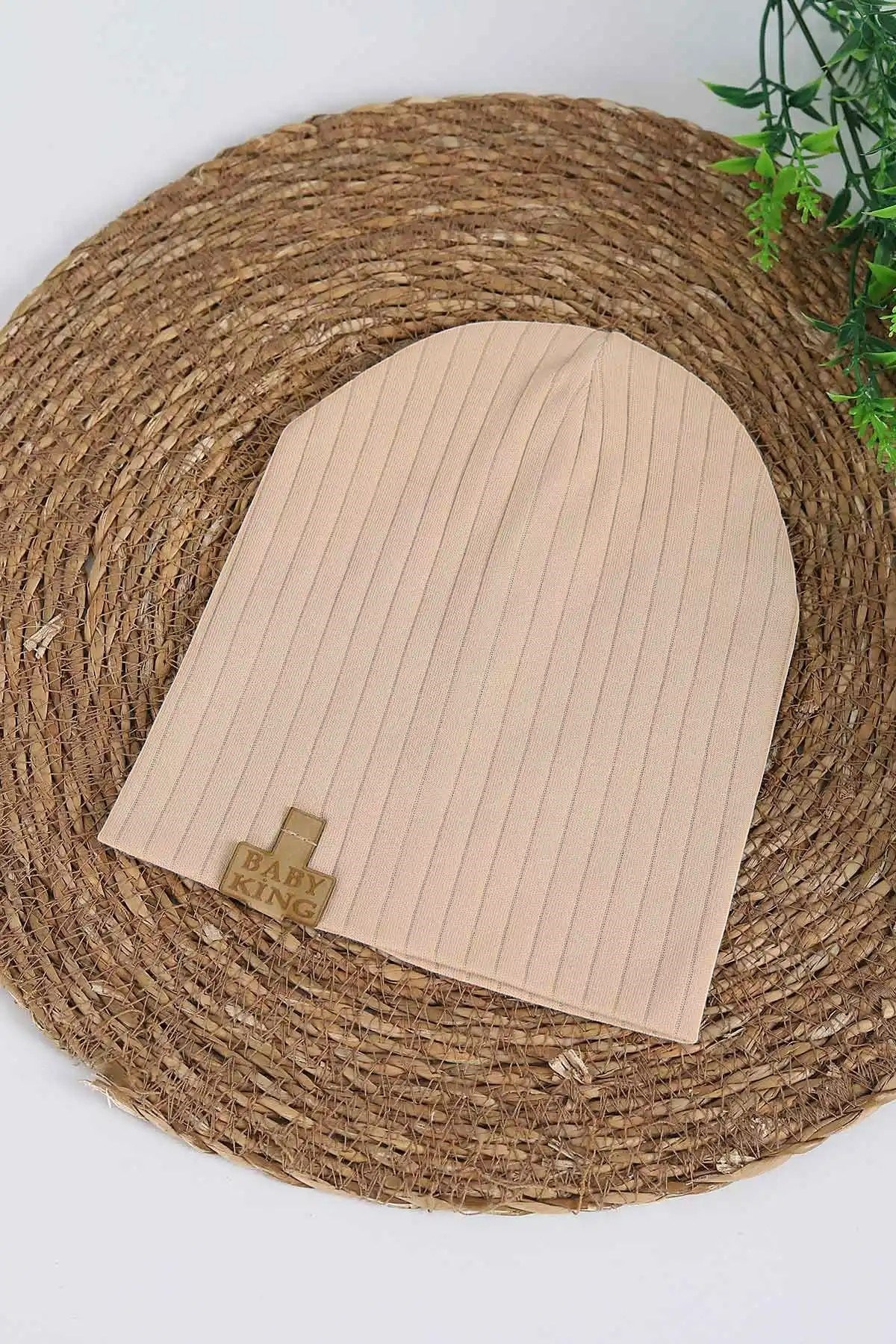Erkek Bebek %100 Pamuklu Fitilli Penye Bere BR21 - BEJ