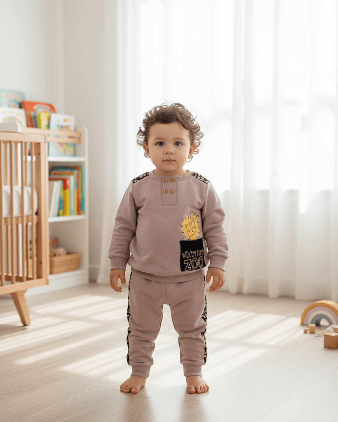 Mevsimlik Erkek Bebek Takımı 6-24 Ay, Ahşap Düğmeli , Bisiklet Yakalı, Zoo Baskılı, Uzun Kollu Takım R994 - VİZON