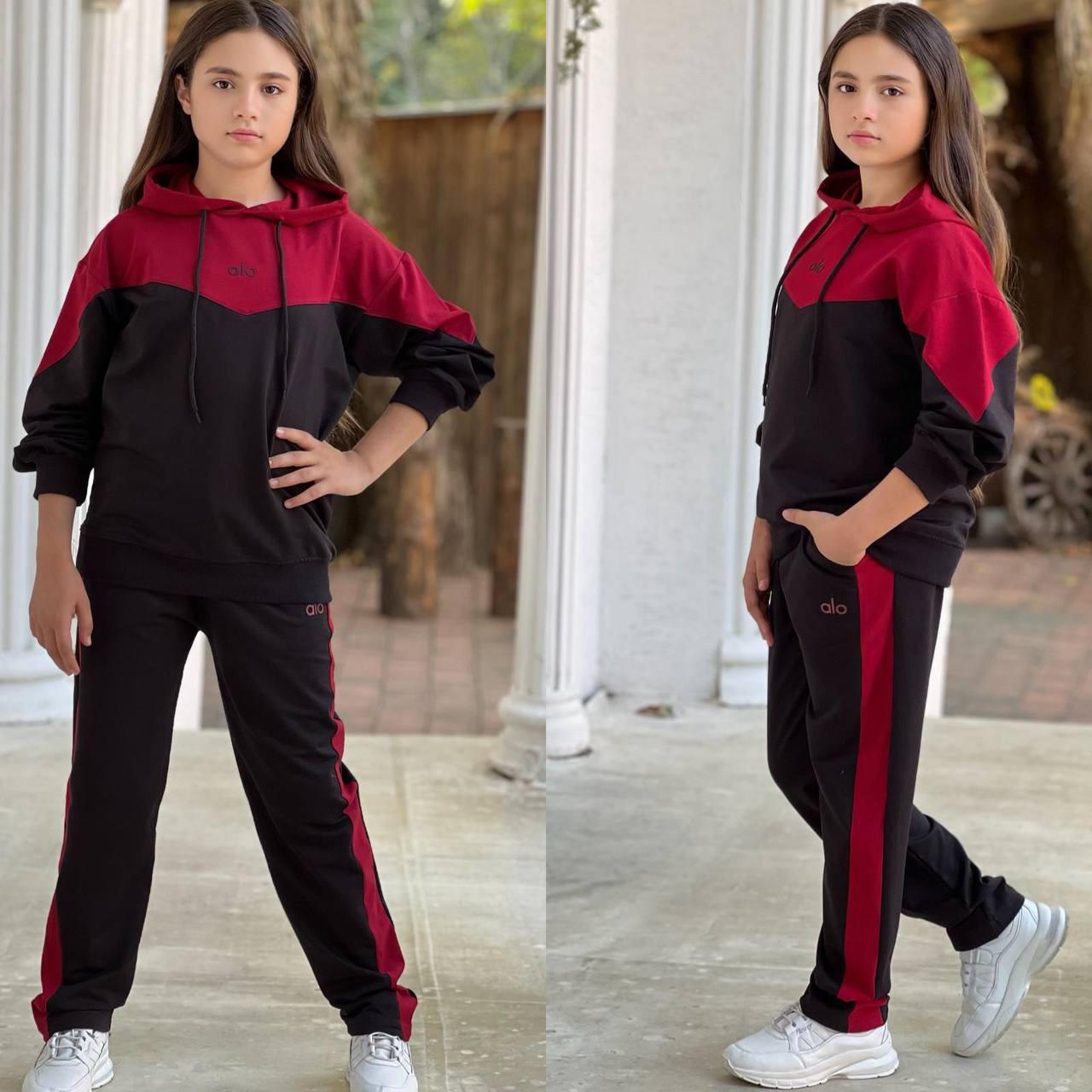 Kız Eşofman Takımı  Alo işlemeli