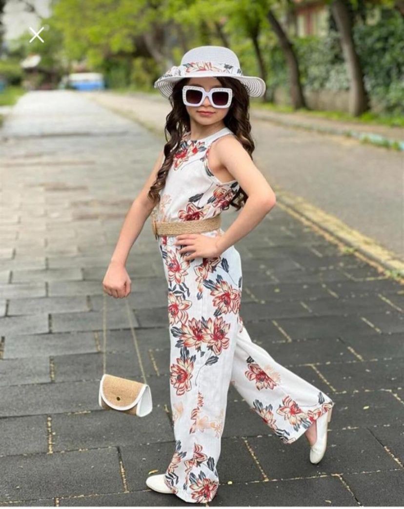 Kız Çocuk Çicek Desenli Tulum 4 Lü Kombin