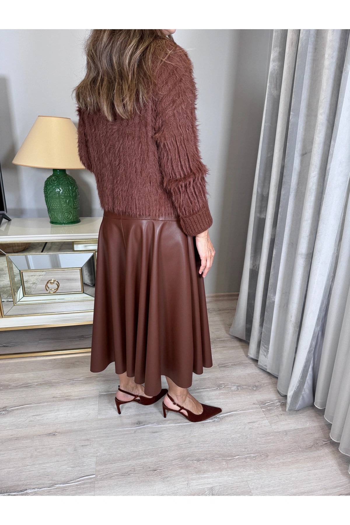 Gold Düğmeli Sakallı Triko Hırka