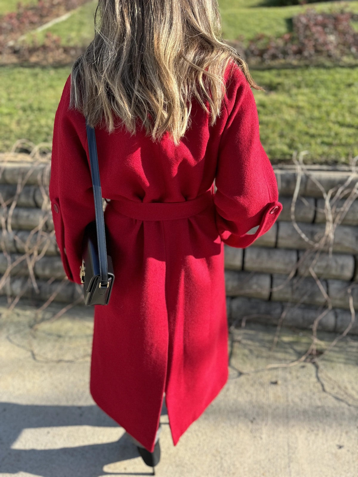 Kolları Düğme Detaylı Kaşe Kaban