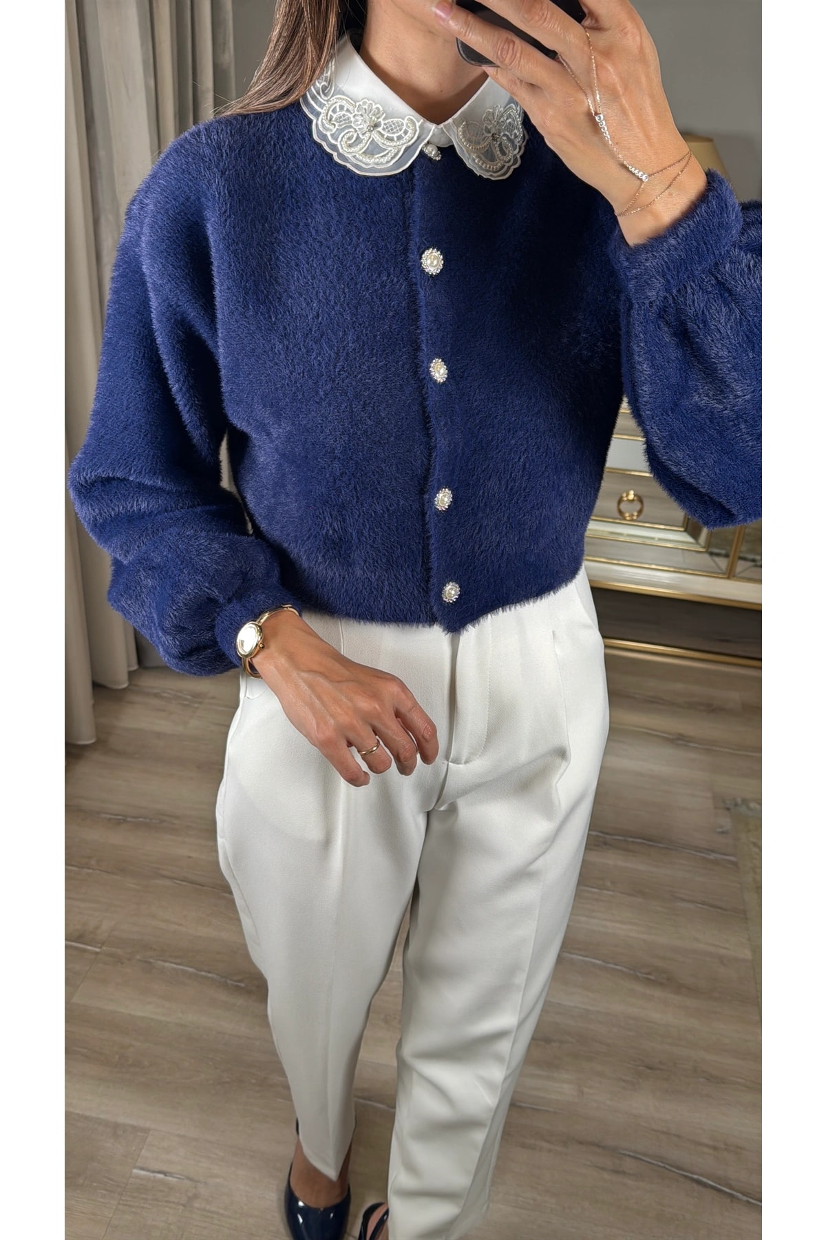 Balon Kollu İnci Düğmeli Angora Hırka