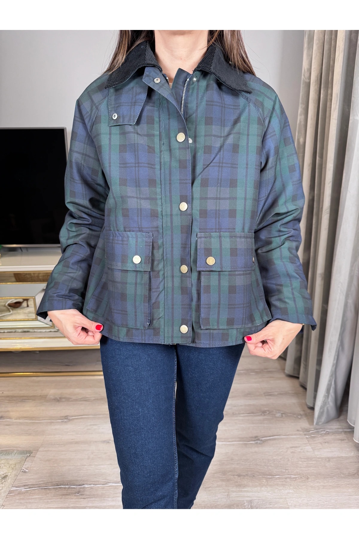 Kadife Yaka Ekose Ceket