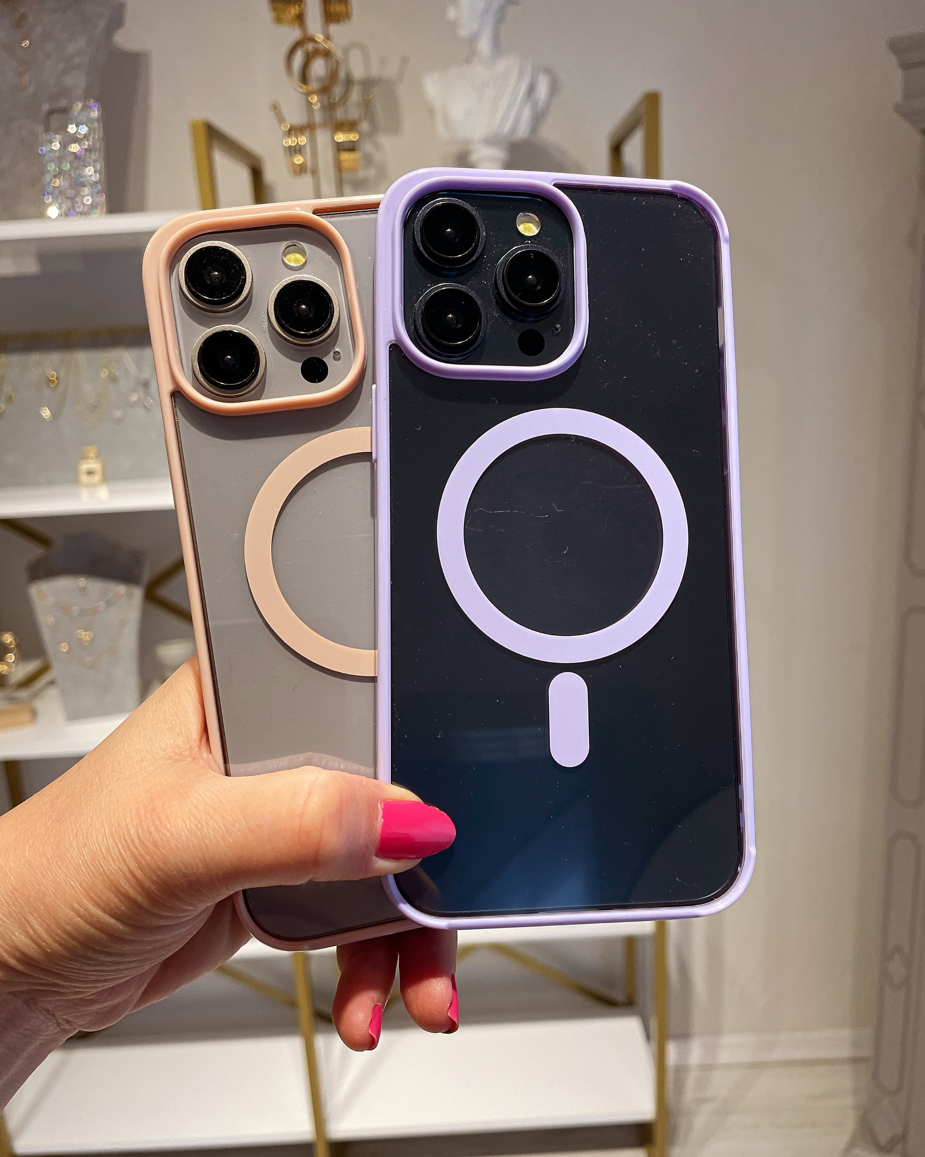 Renkli Magsafe Özellikli Kılıf