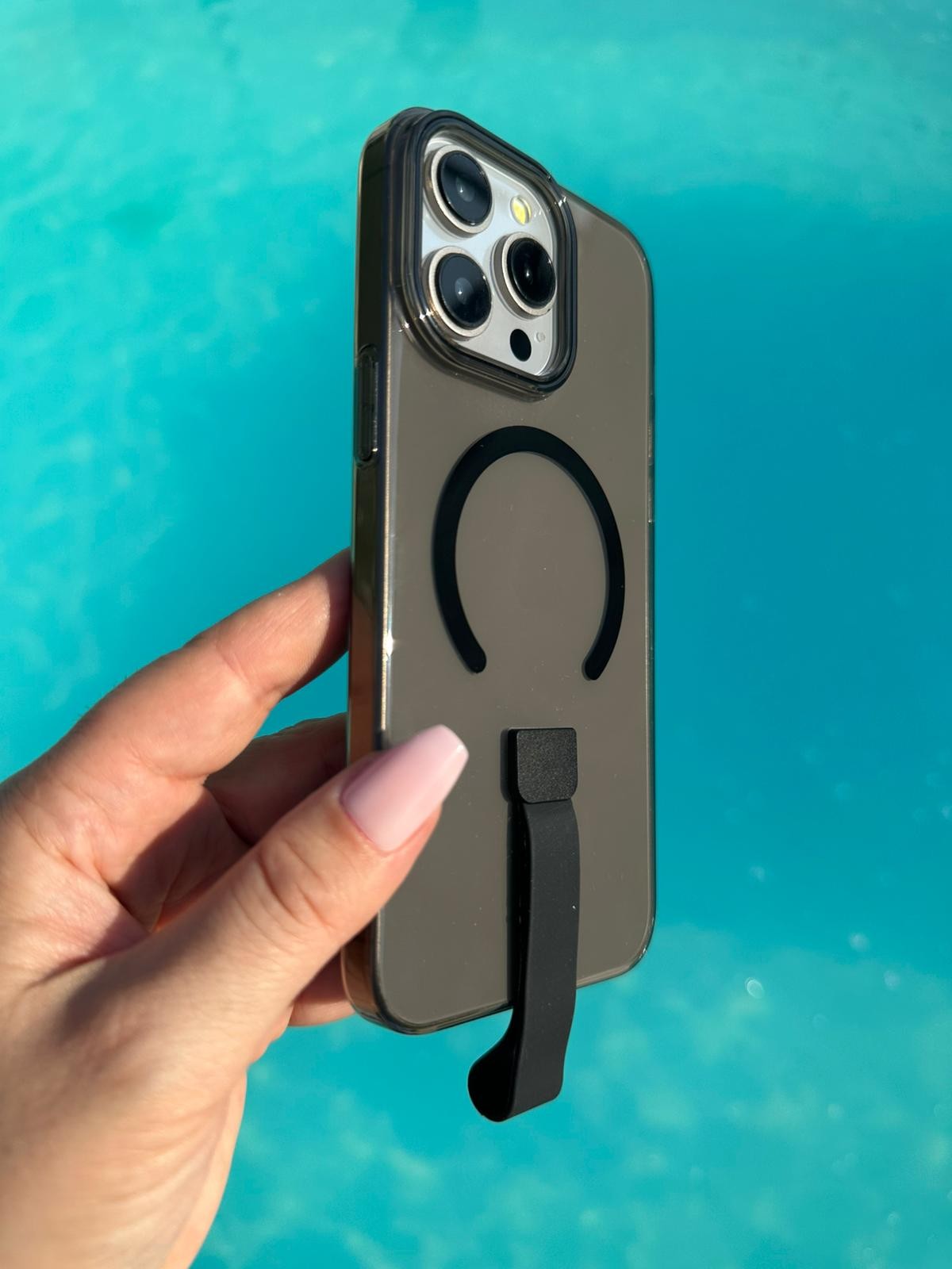 Magsafe Özellikli HoldEase Şeffaf Kılıf - Siyah