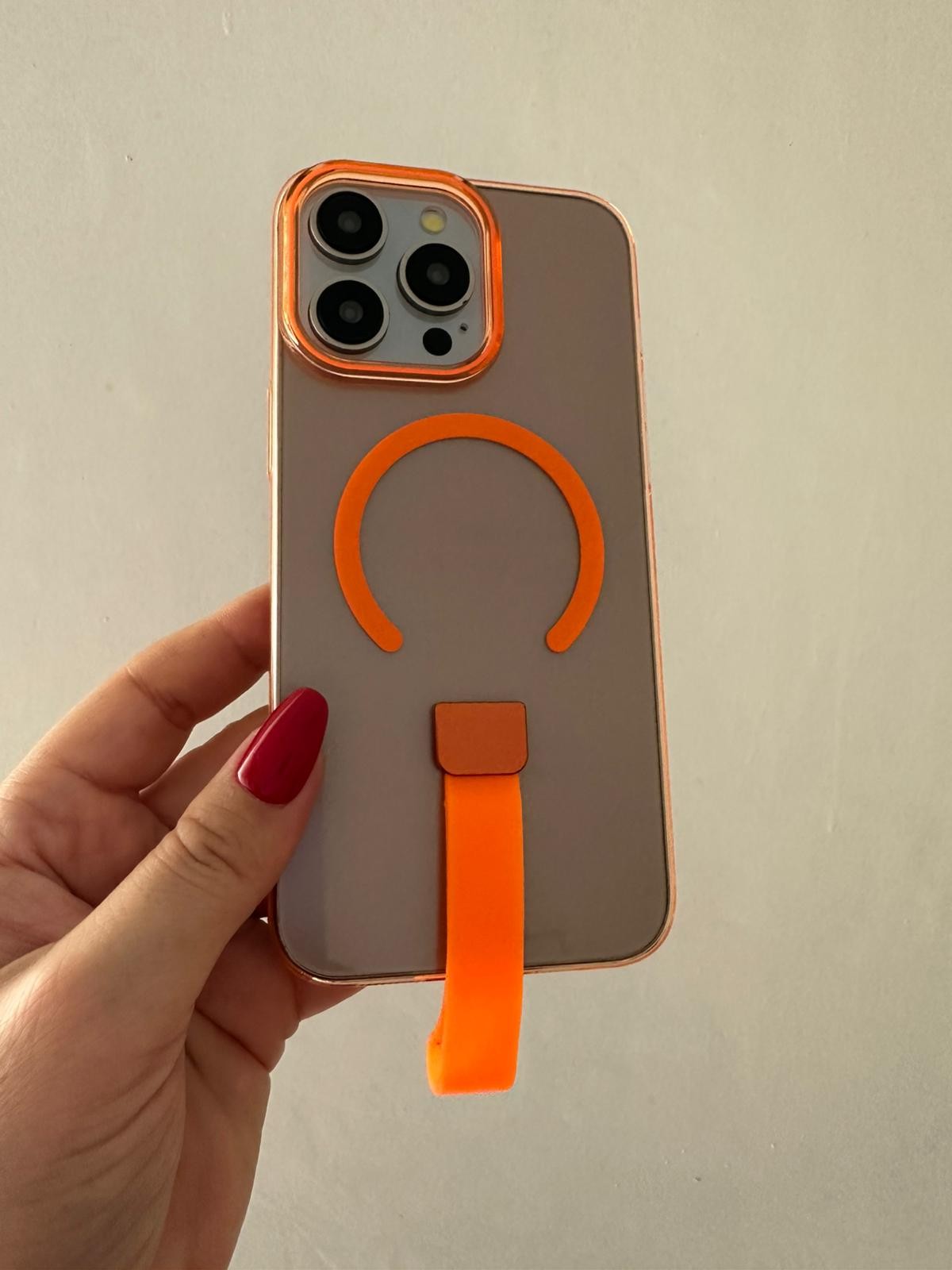Magsafe Özellikli HoldEase Şeffaf Kılıf