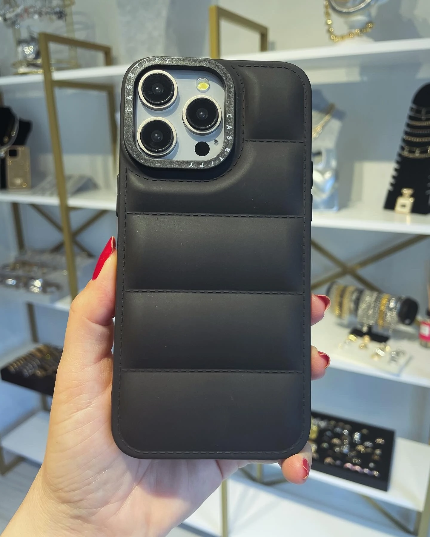 Siyah Bombeli Puf Kılıf