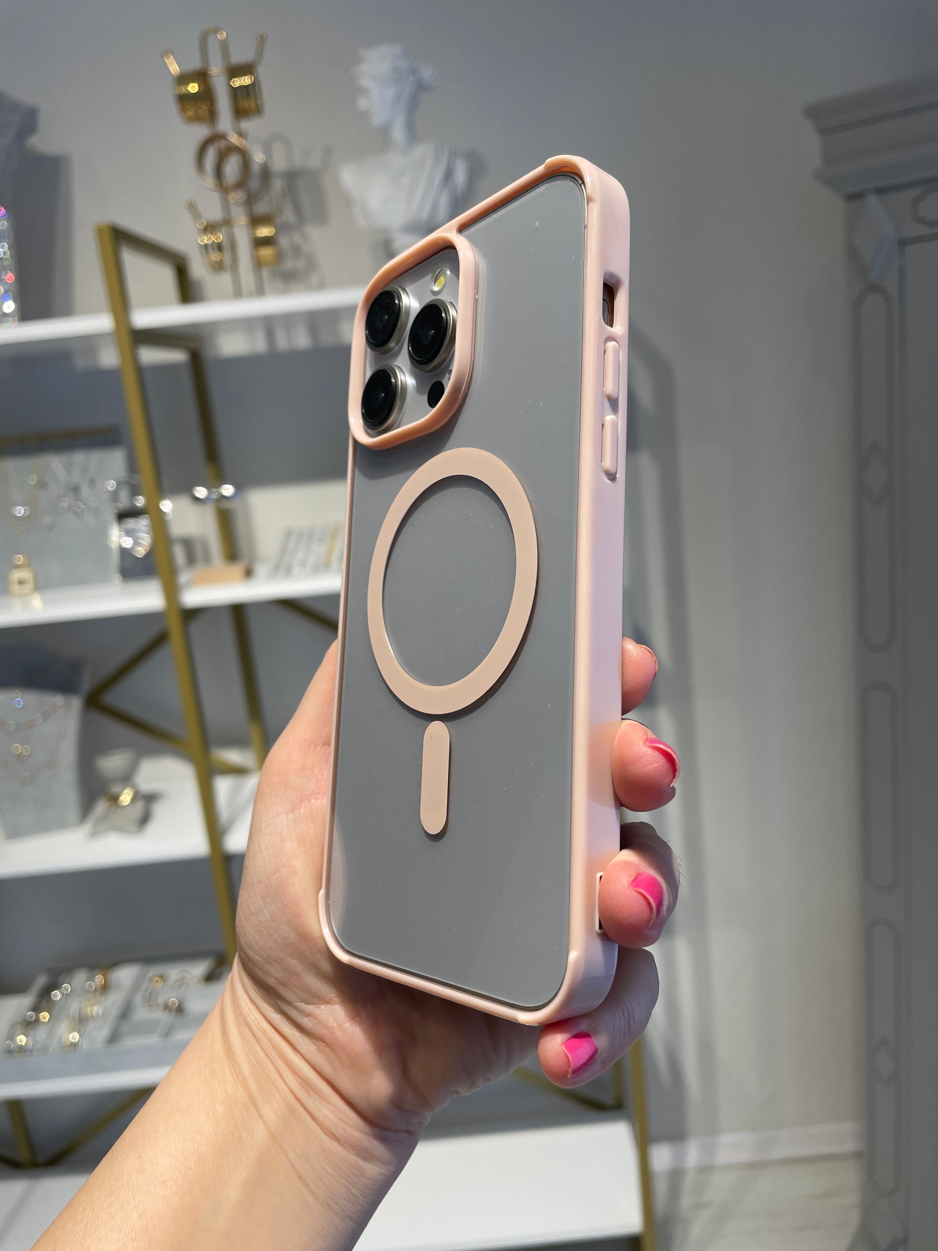 Renkli Magsafe Özellikli Kılıf