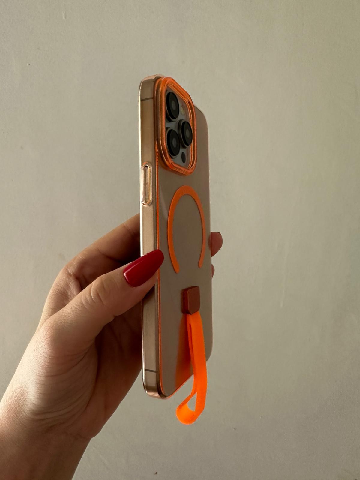 Magsafe Özellikli HoldEase Şeffaf Kılıf