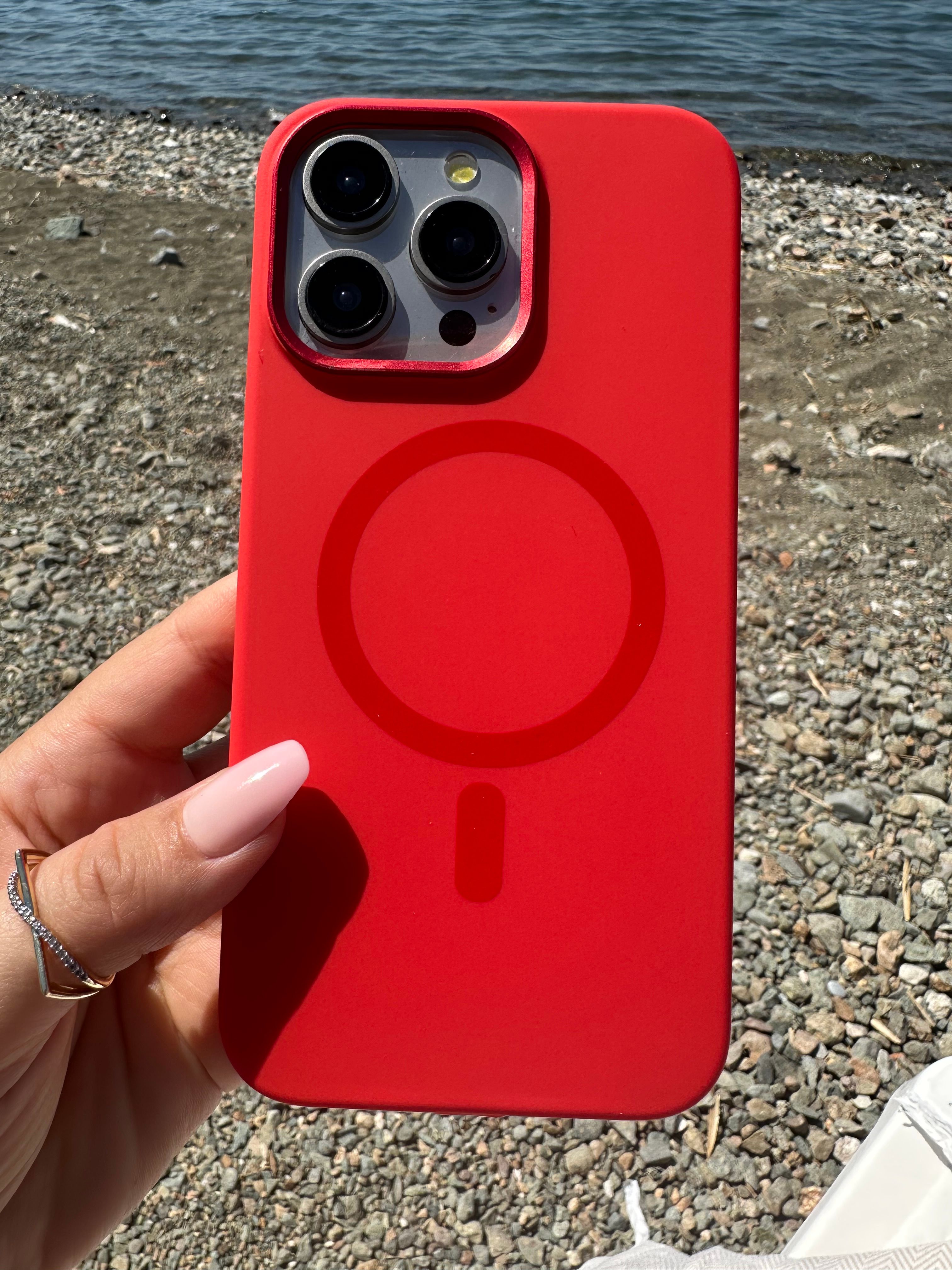 Renkli Magsafe Özellikli Silikon Kılıf