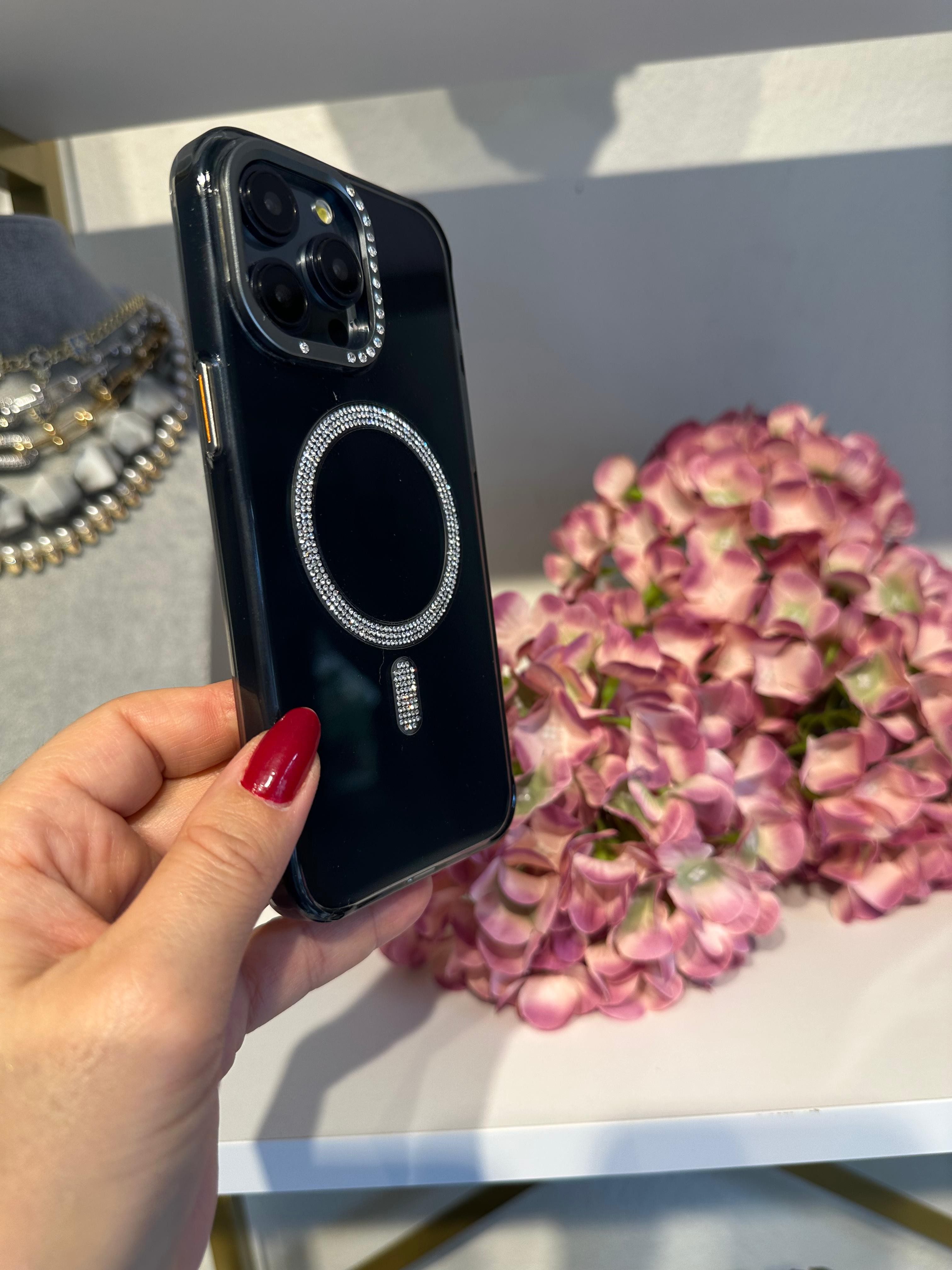 Luxury Taşlı Magsafe Destekli Kılıf - Şeffaf