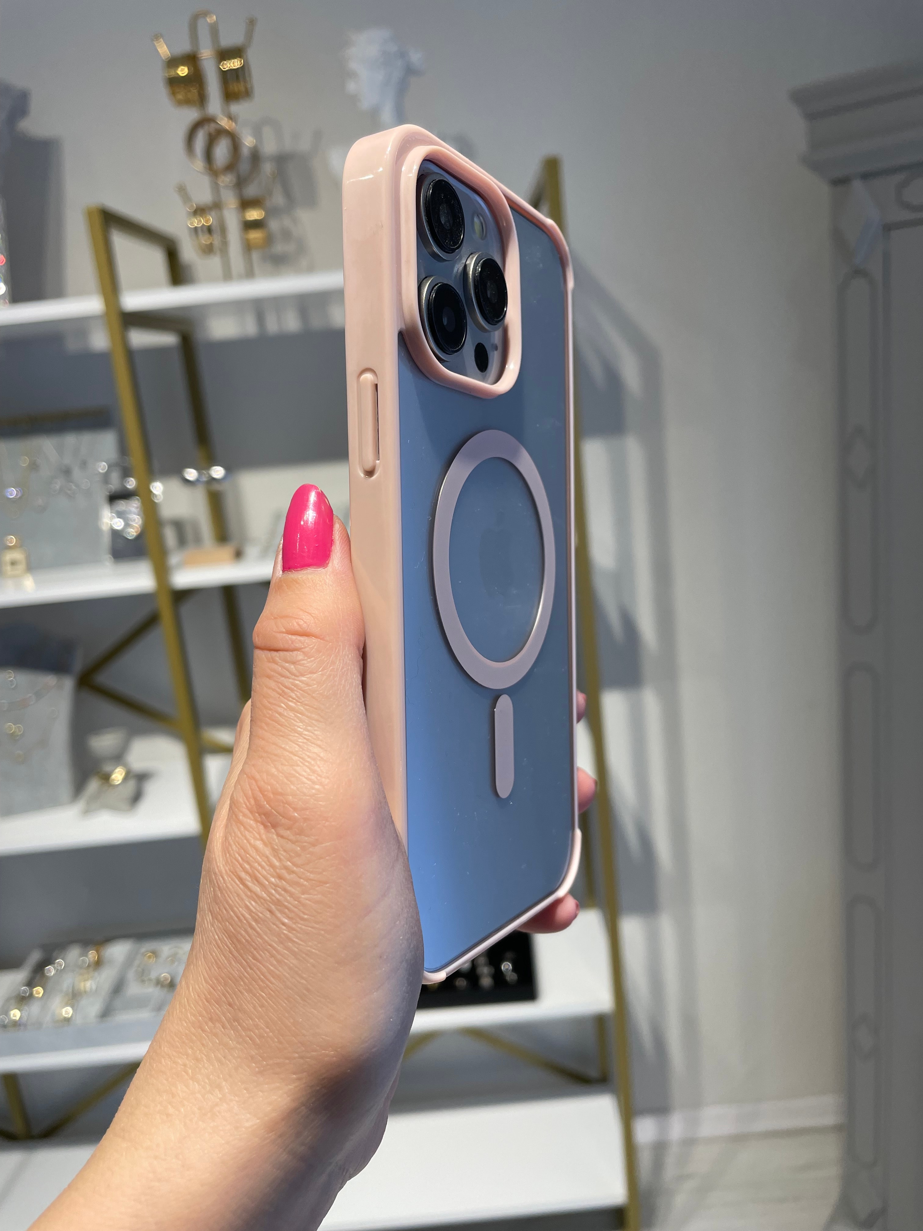 Renkli Magsafe Özellikli Kılıf