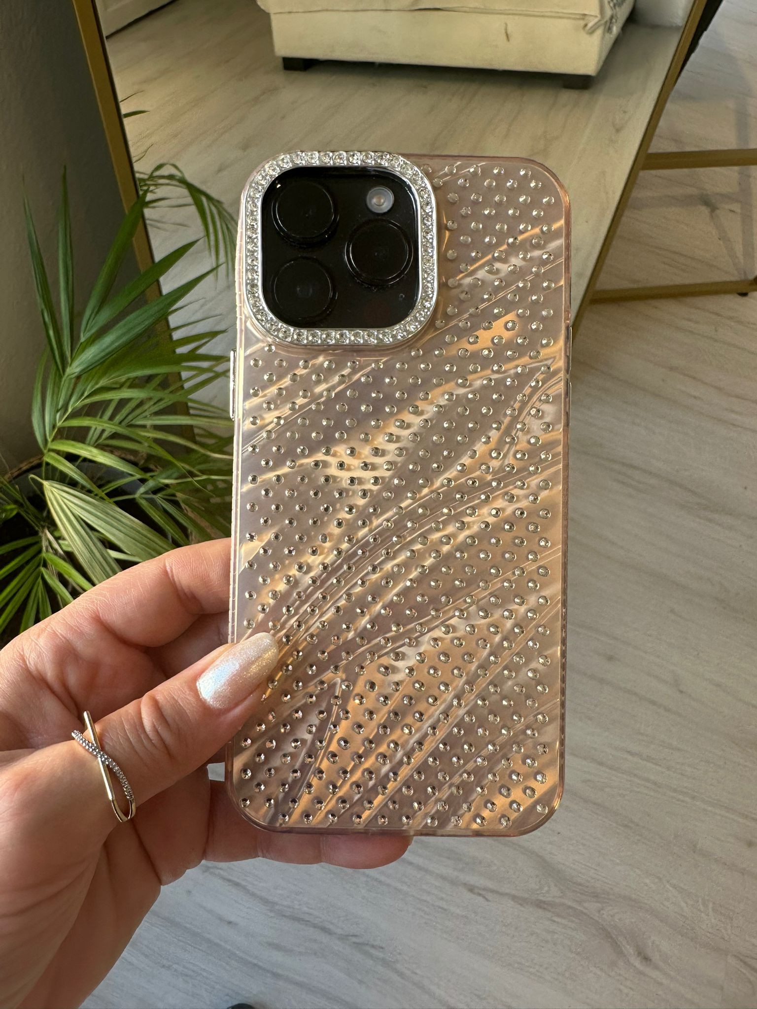 Sıra Taşlı Hologramlı Kılıf