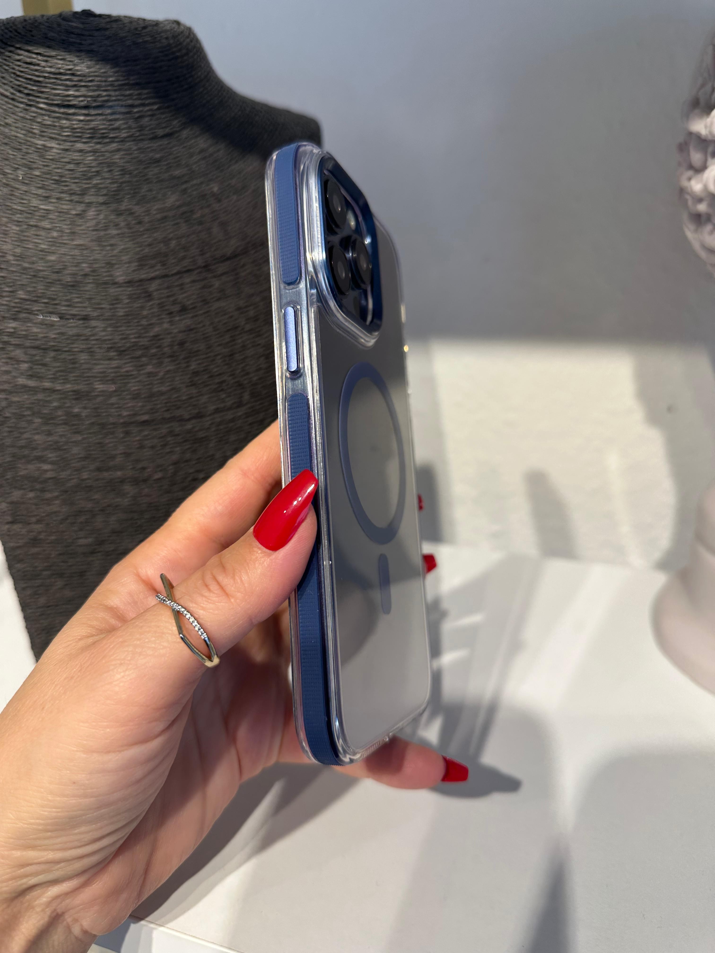 Renk Yansımalı Pürüzlü Kenar Bantlı Magsafe Özellikli Kılıf - Lacivert