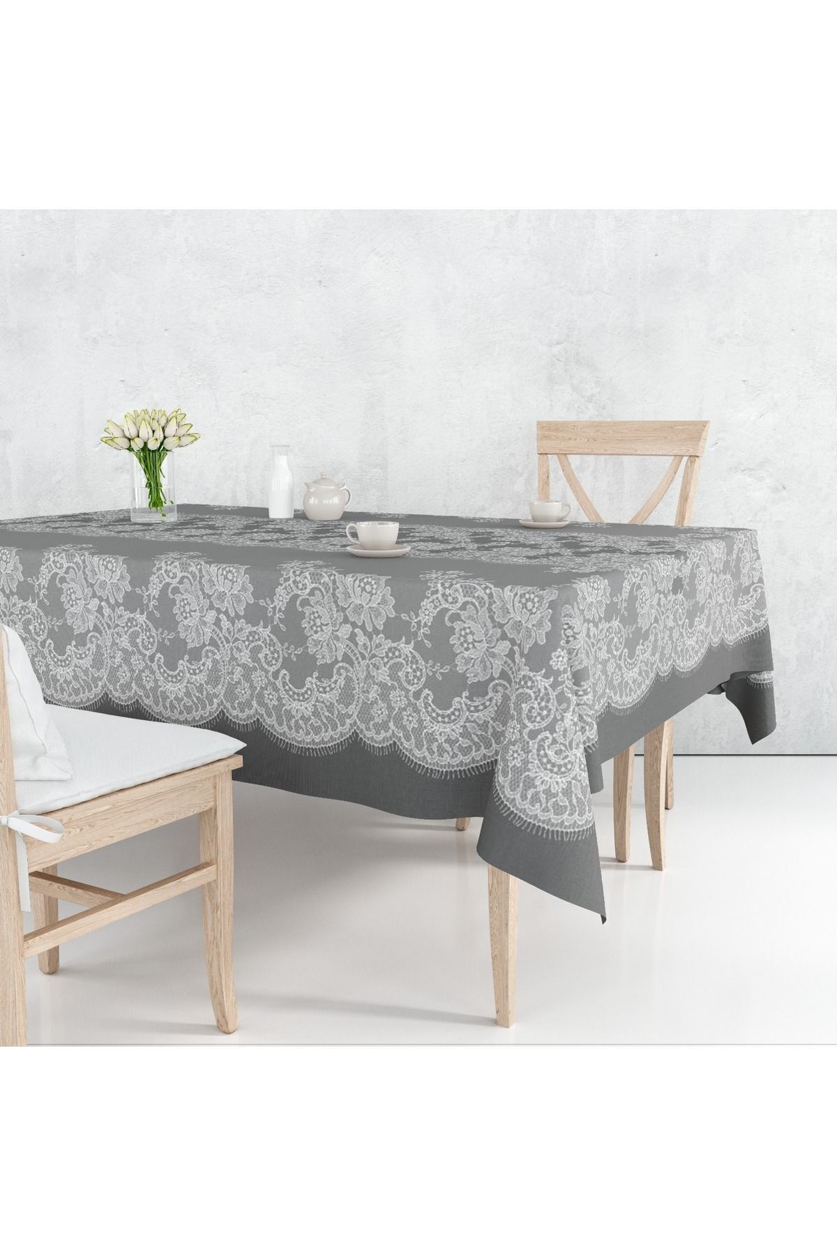 Dertsiz Masa Örtüsü 150 x 215 cm