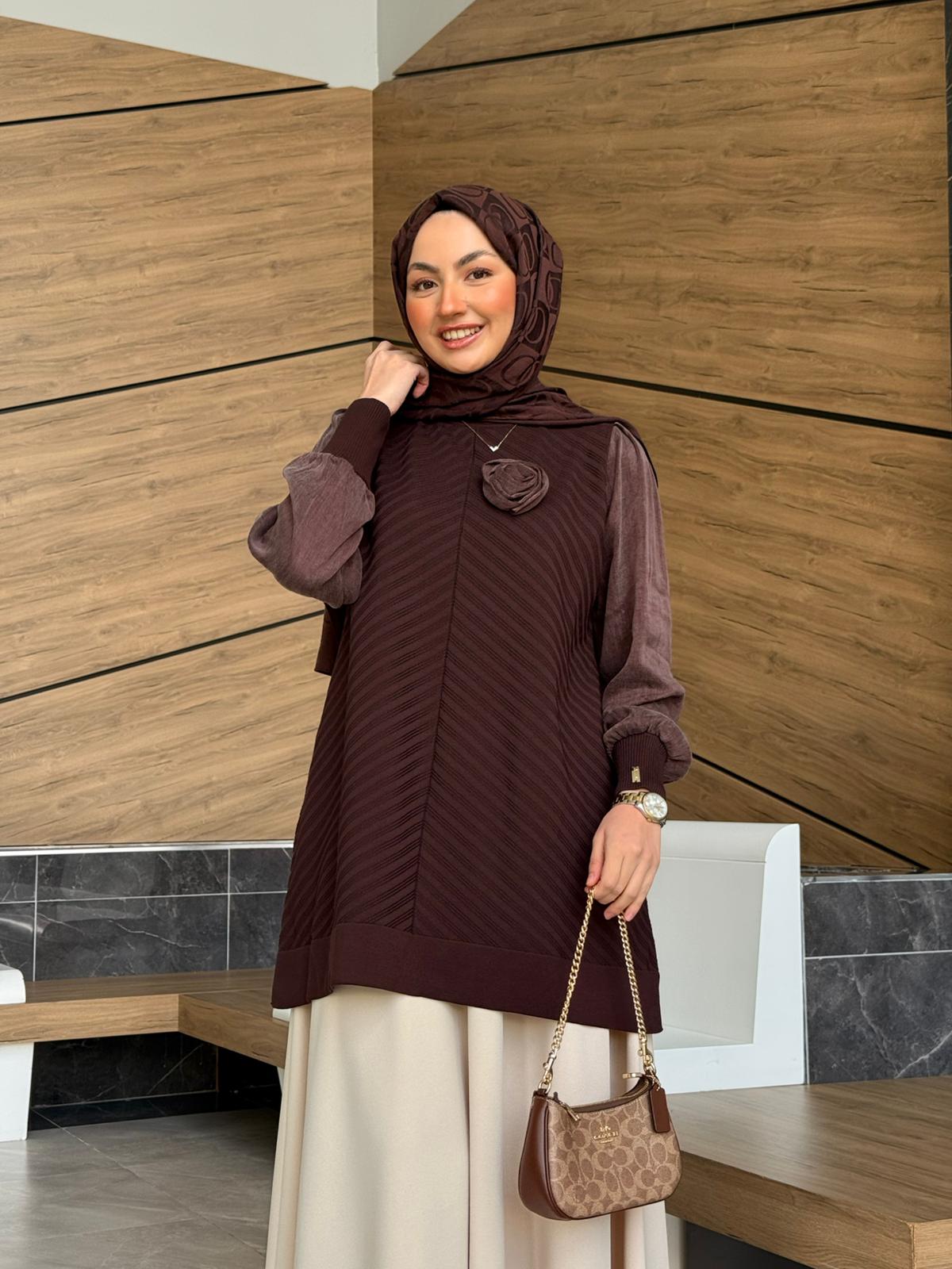 Özel Tasarım İpek Cupra Broşlu Tunik