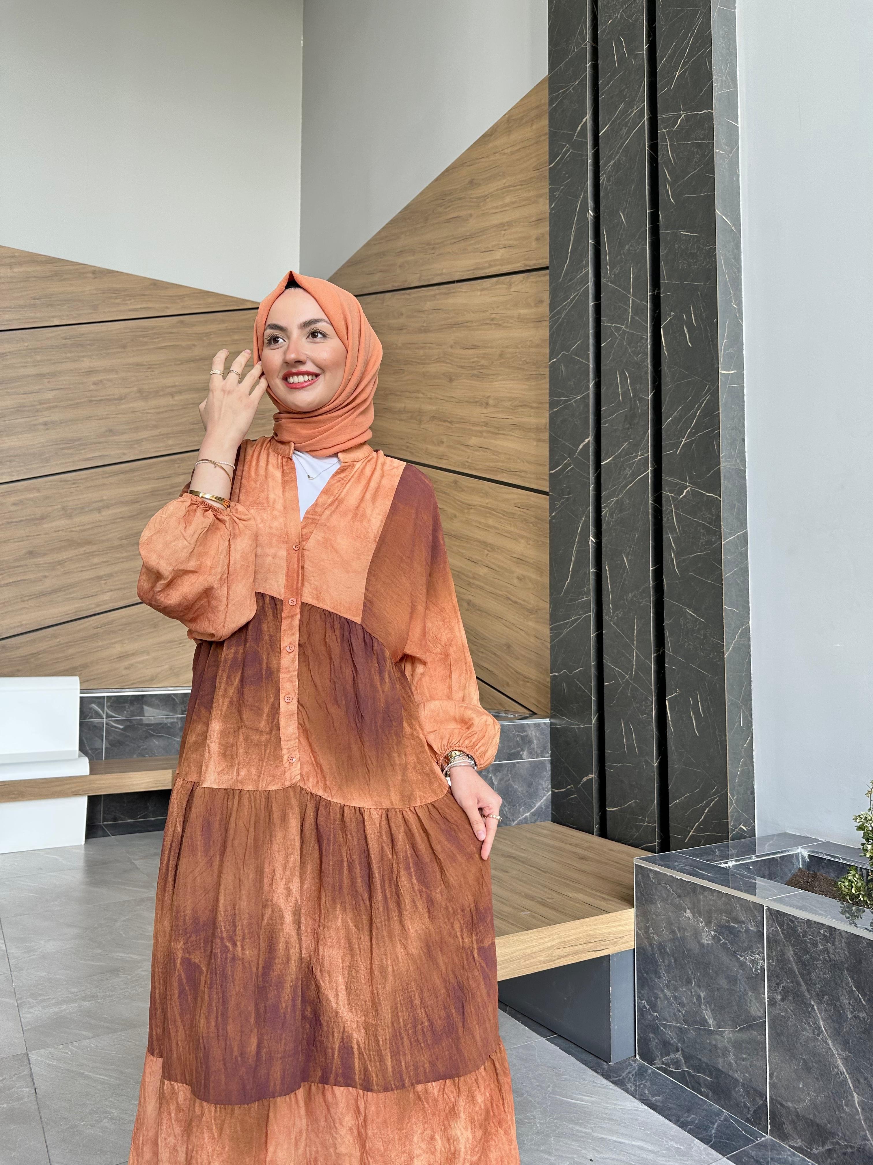Batik Desen Pamuklu Elbise 