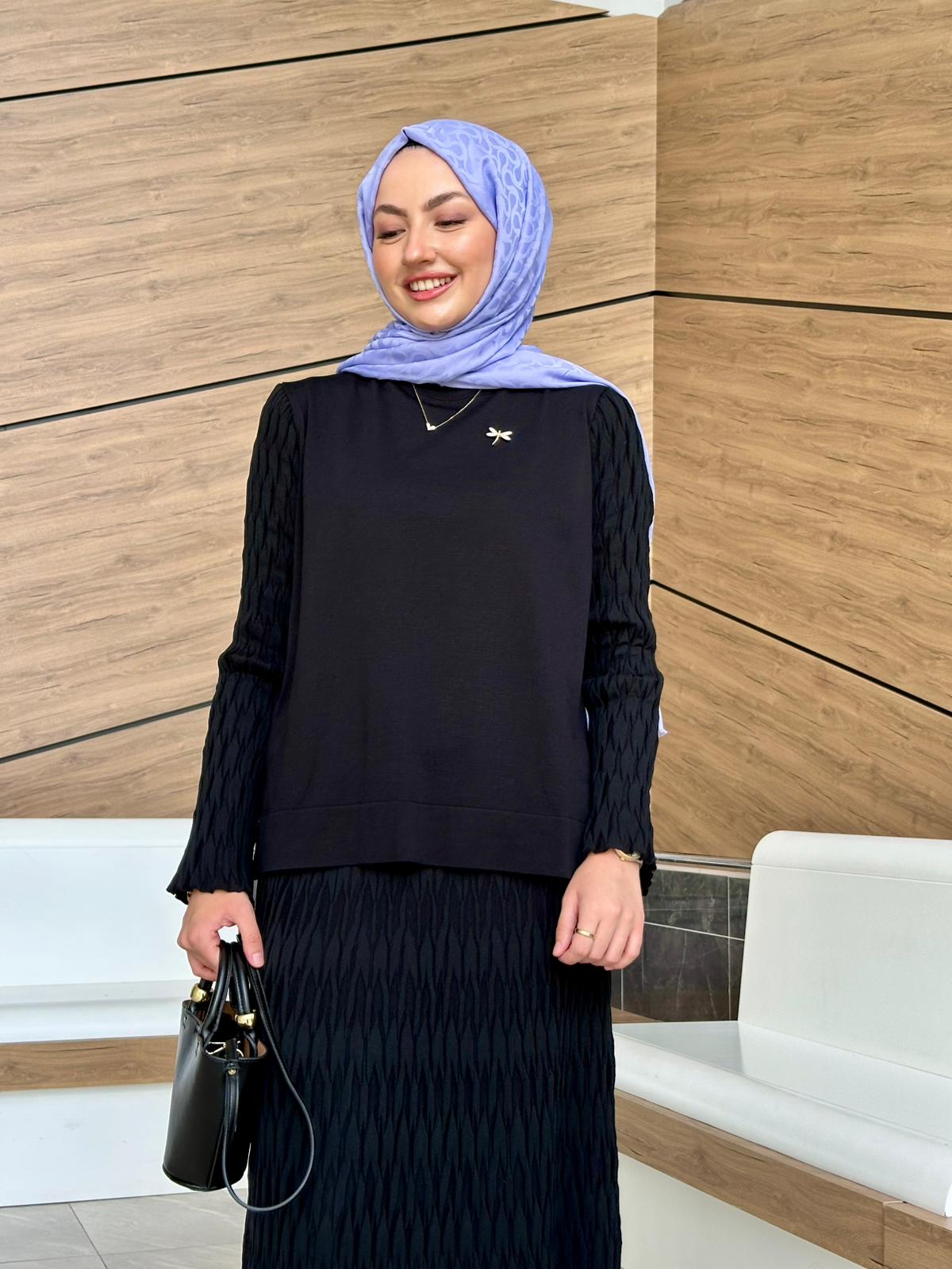 Siyah