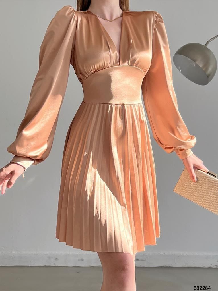 SATEN KUMAŞ PİLSELİ ELBİSE