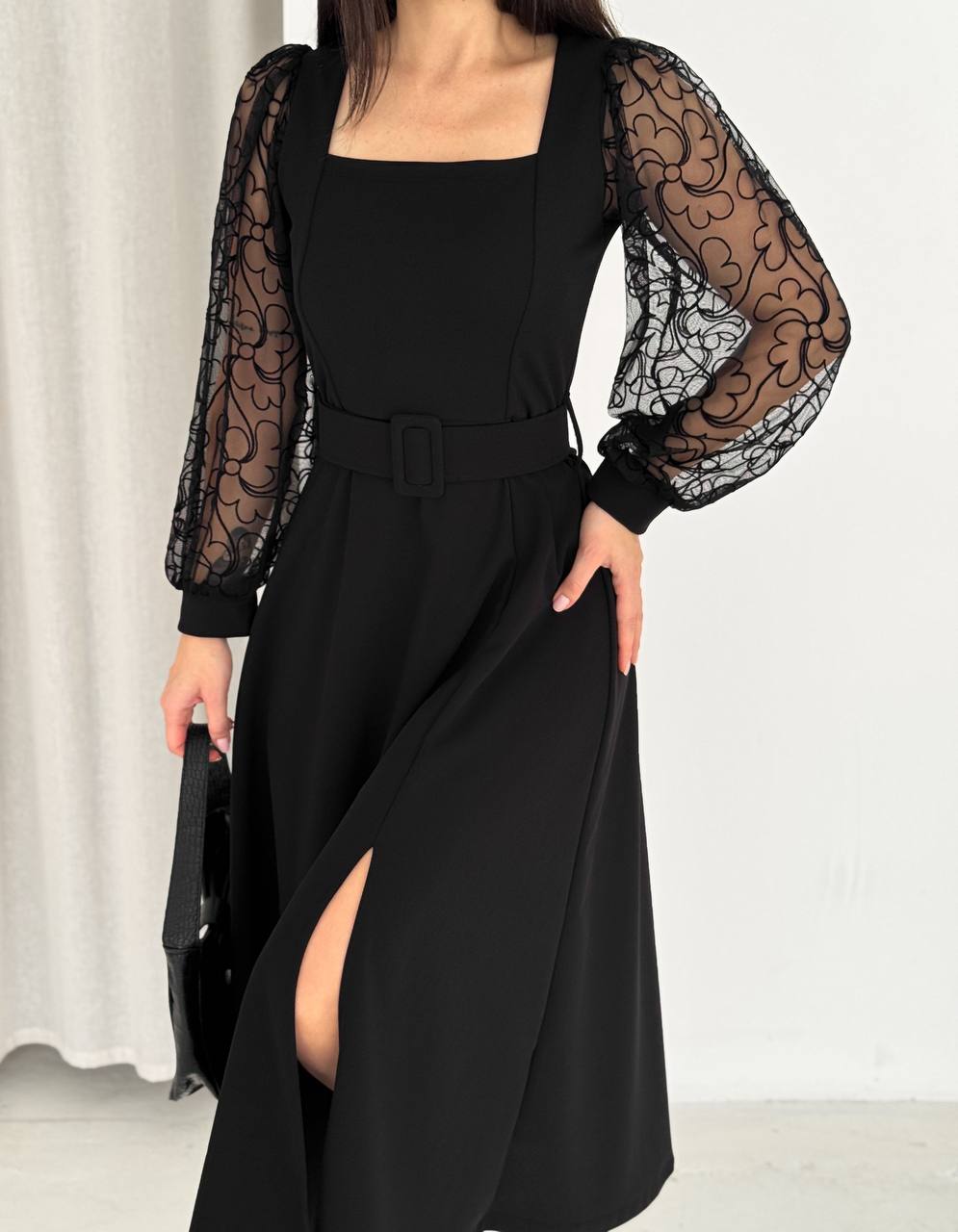 KARE YAKA FLOK KOL ELBİSE