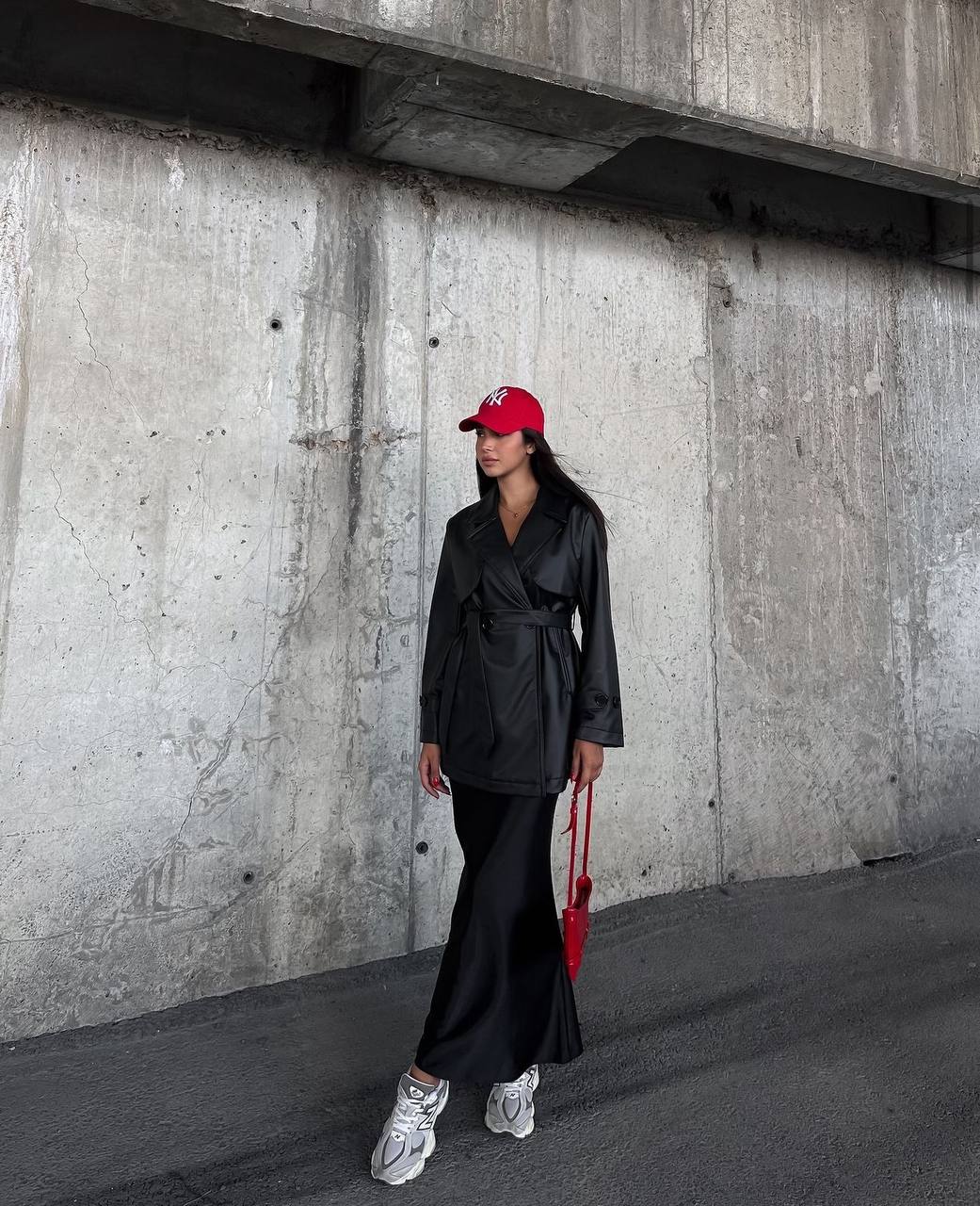 SUNİ KEMERLİ DERİ CEKET