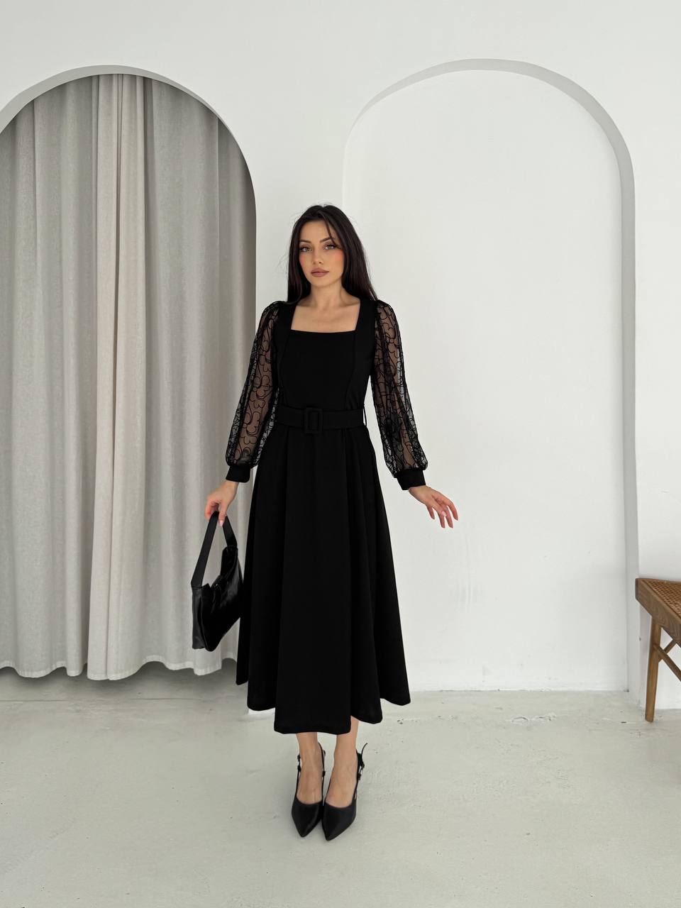 KARE YAKA FLOK KOL ELBİSE