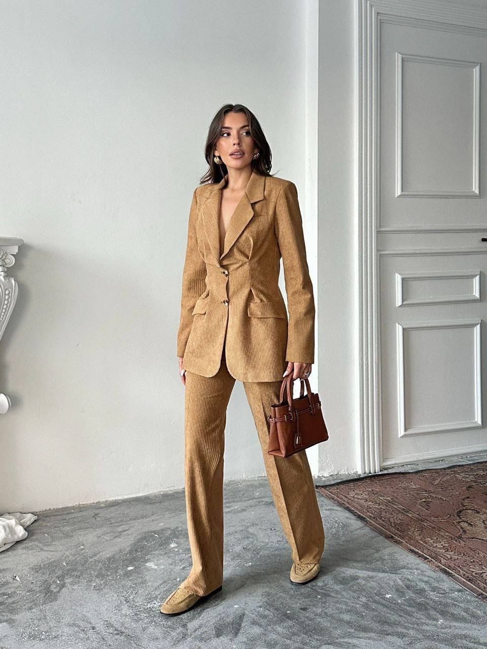 KADİFE TAKIM ELBİSE