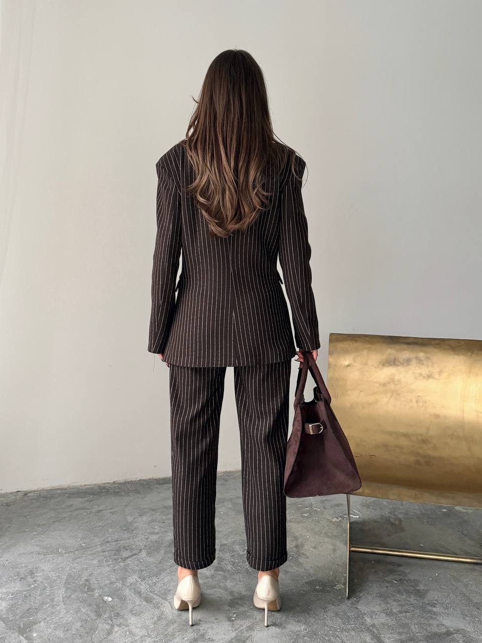 ÇİZGİLİ TAKIM ELBİSE