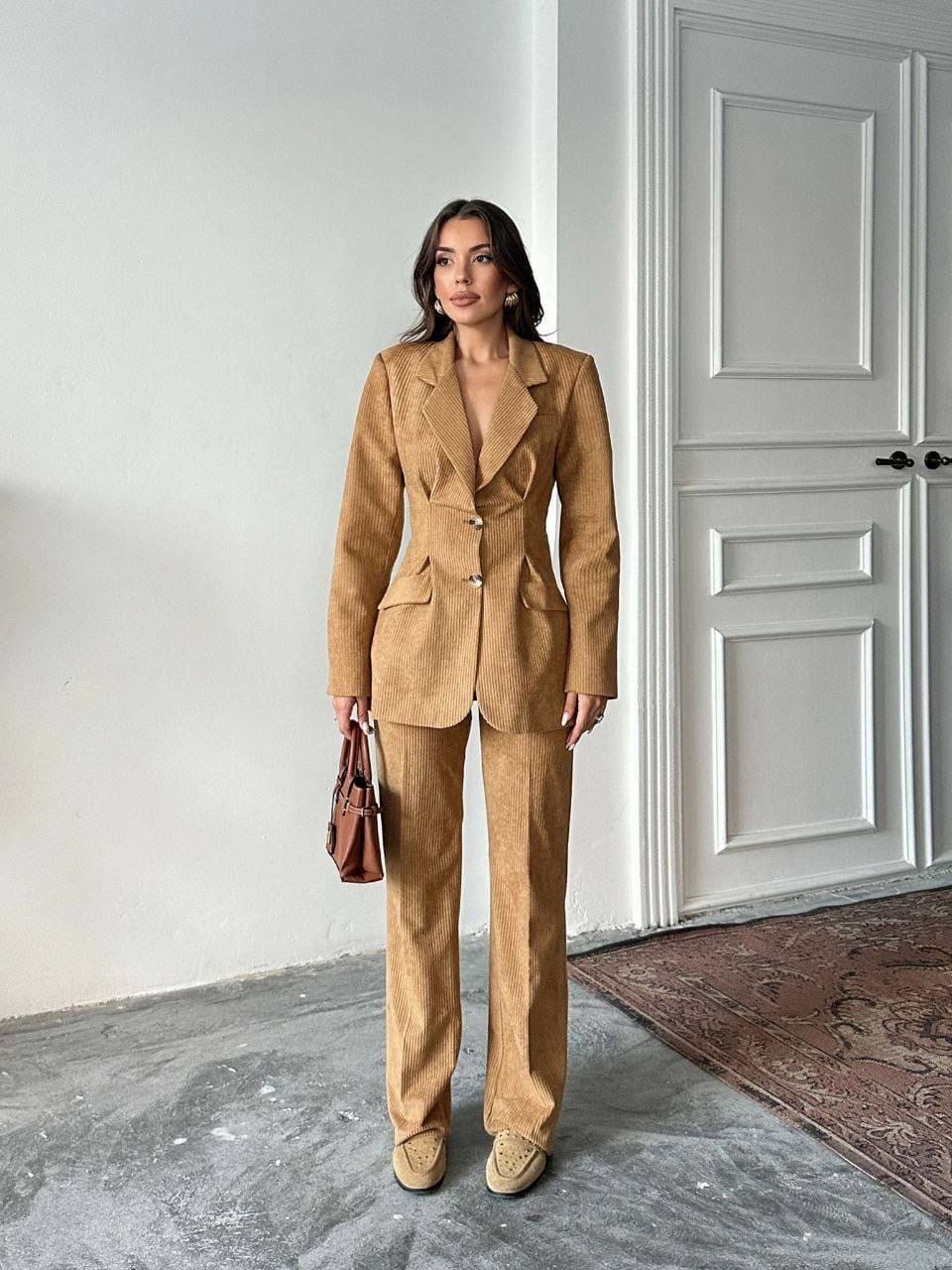 KADİFE TAKIM ELBİSE