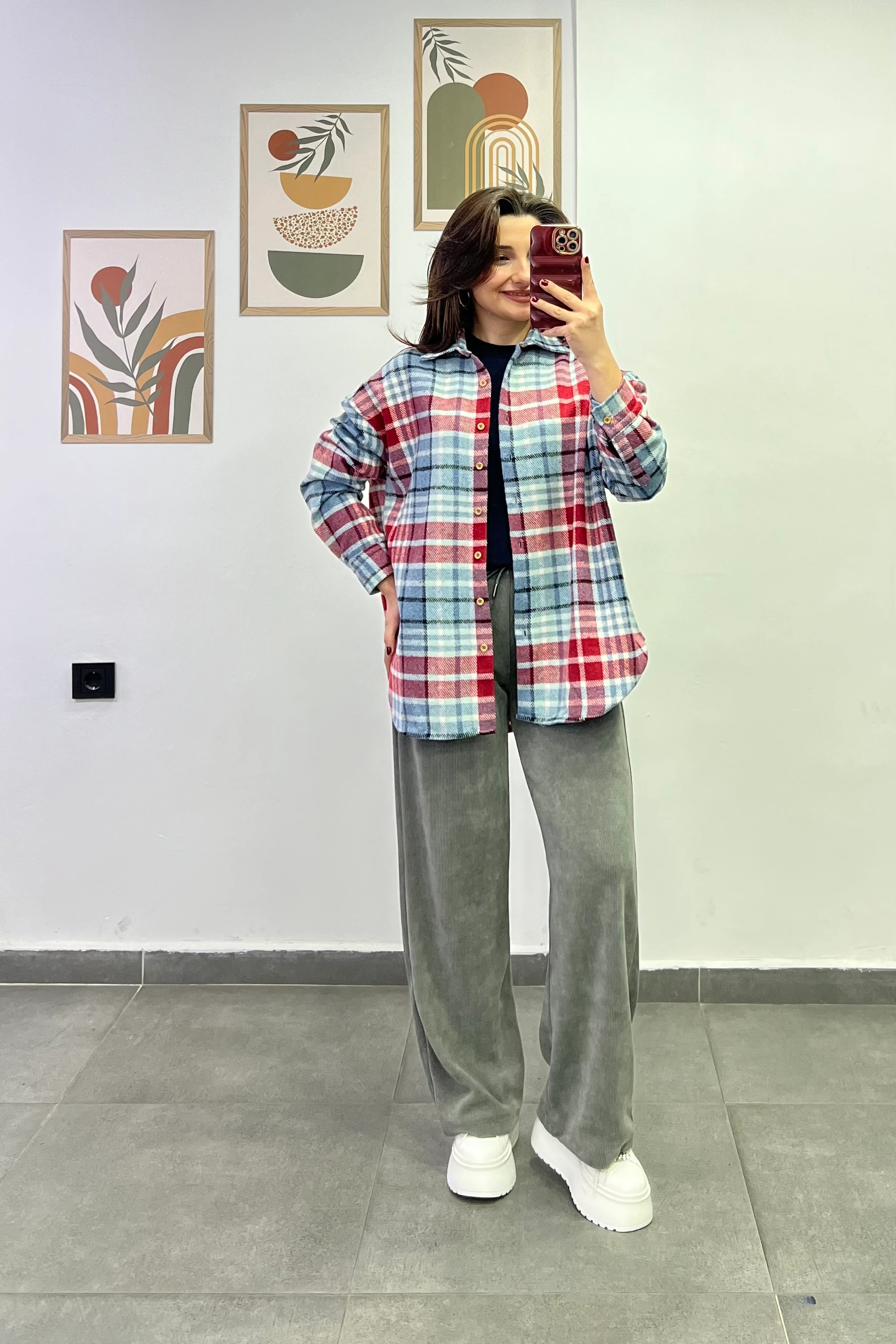 Ekoseli Önü Kısa Arkası Uzun Oduncu Gömlek - KIRMIZI