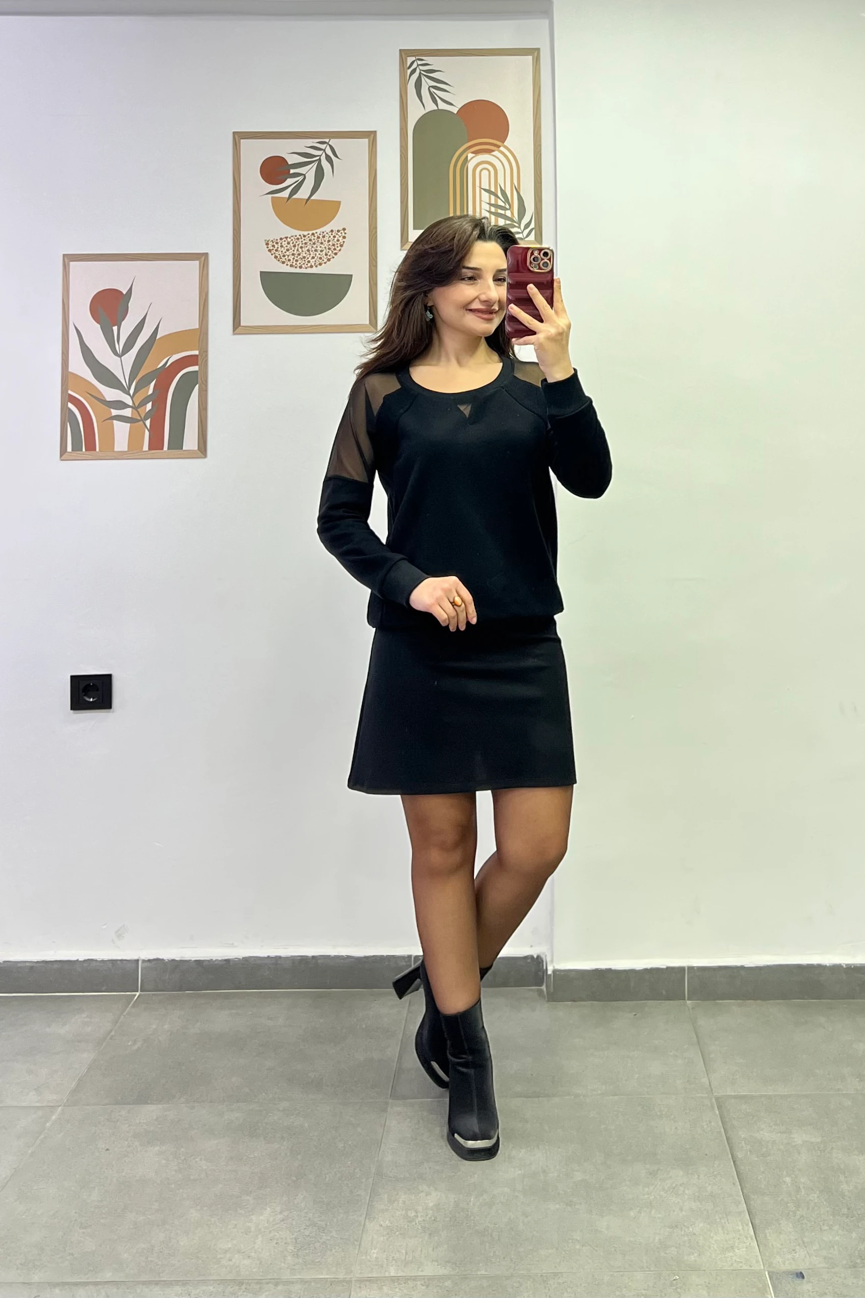 İki Yanı Ribanalı Omuzları Tül Detaylı Sweatshirt - Siyah