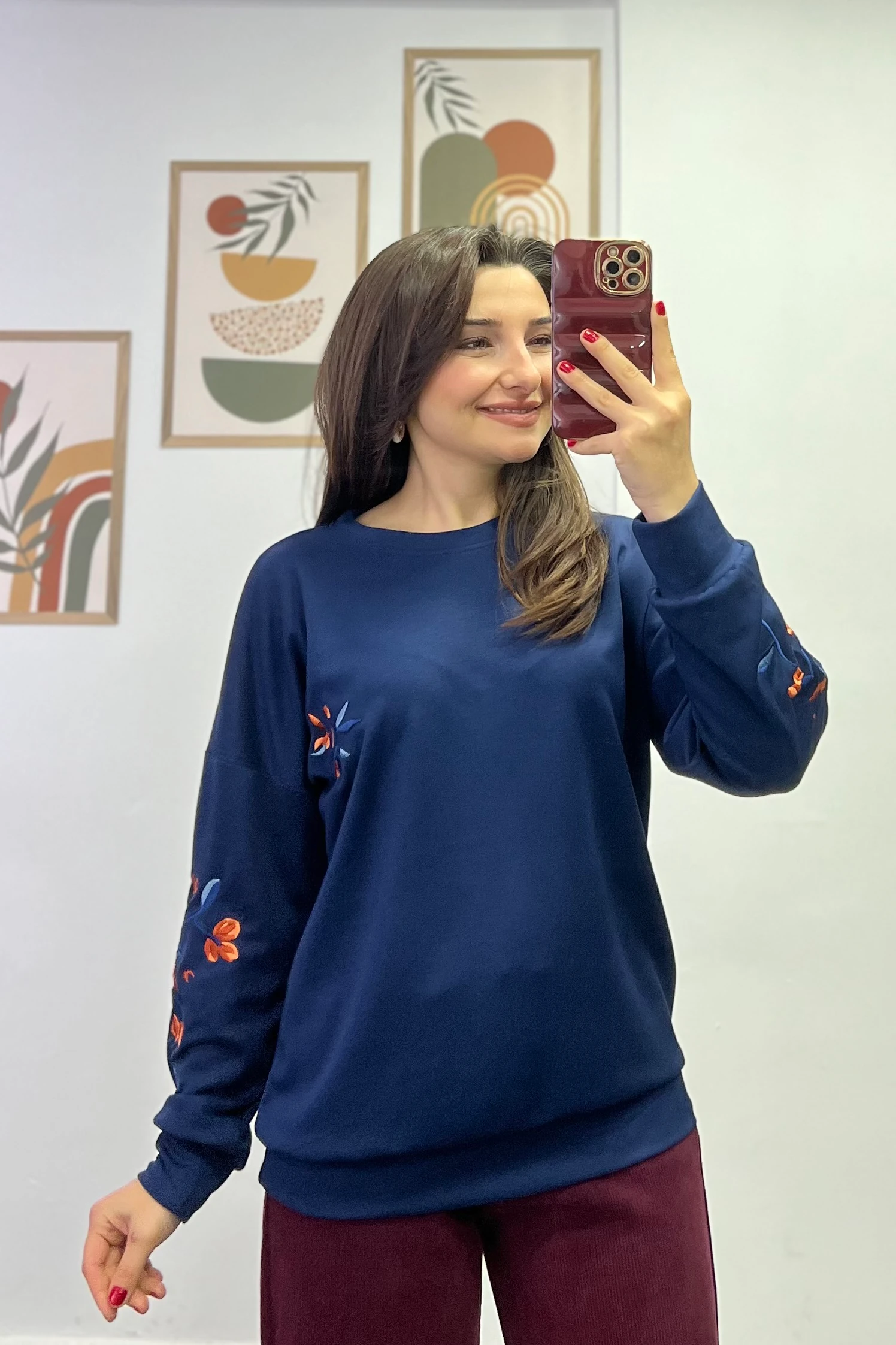 Kolları Ve Göğüsü Nakış Detaylı Sweatshirt - LACIVERT