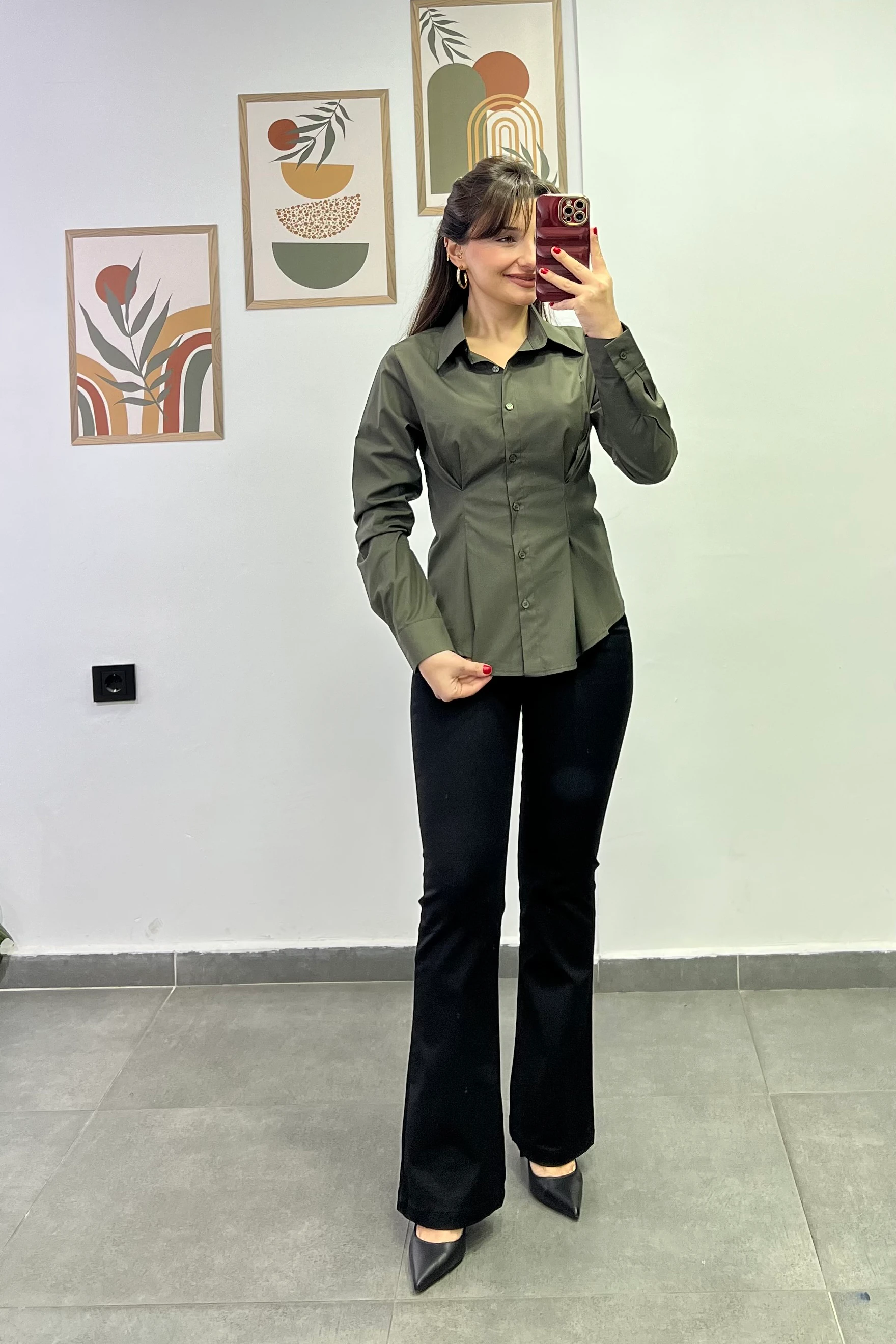 Ön Ve Arka Kısmı Pens Detaylı Gömlek - Haki