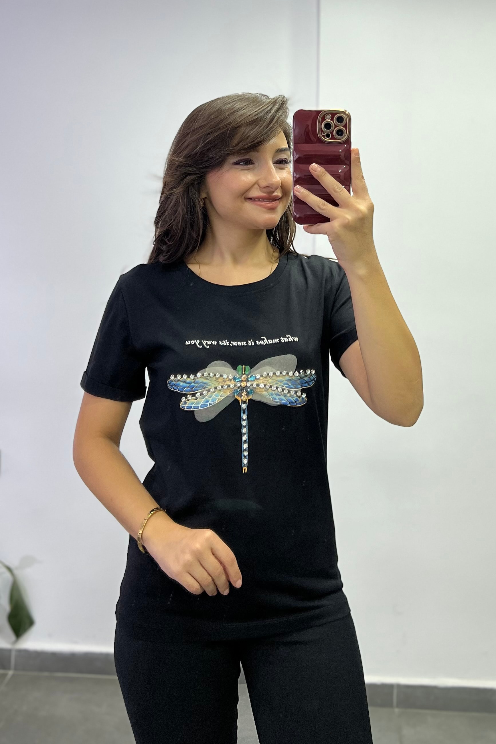 Renkli Yusufçuk Baskılı Taş DetaylıTshirt - Siyah