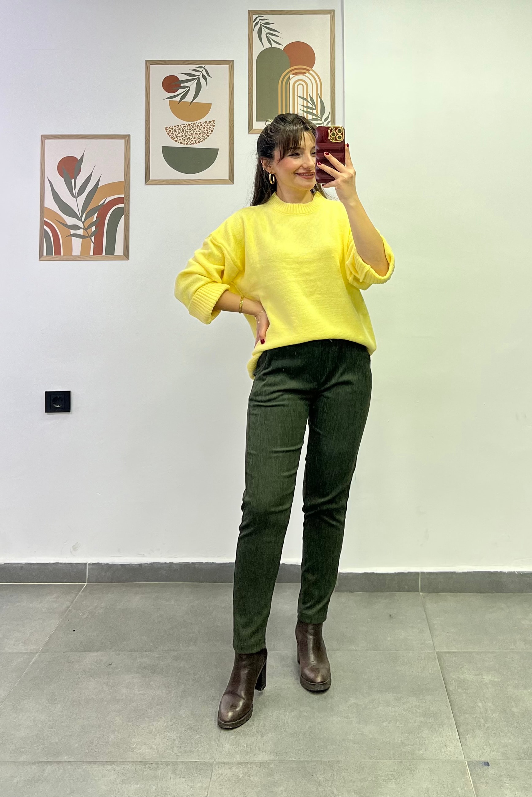 Beli Lastikli Fitilli Kadife Havuç Pantolon - Haki