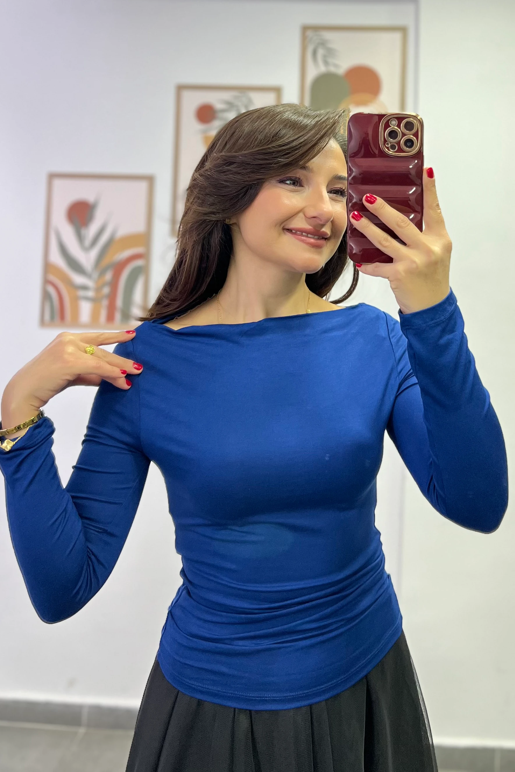 Kayık Yaka Yanları Drapeli Uzun Kollu Bluz - SAKS MAVİSİ