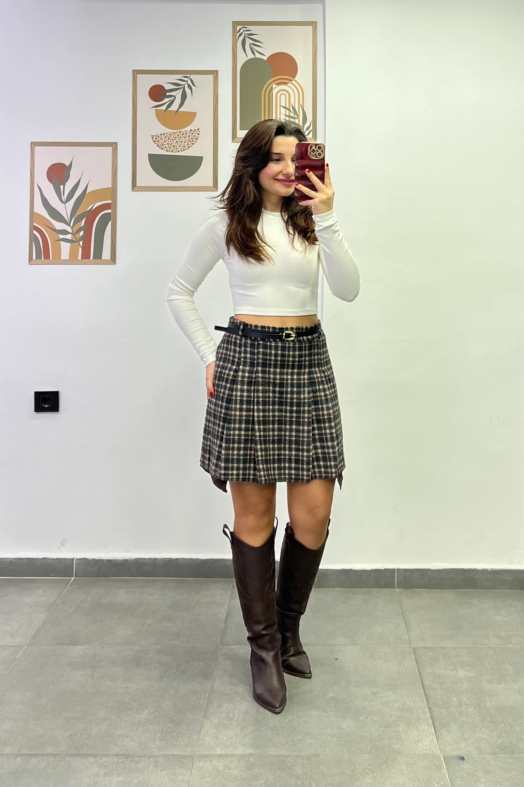 İçi Şortlu Cepli ve Önü Pile Detaylı Oduncu Kumaş Etek - KAHVERENGİ