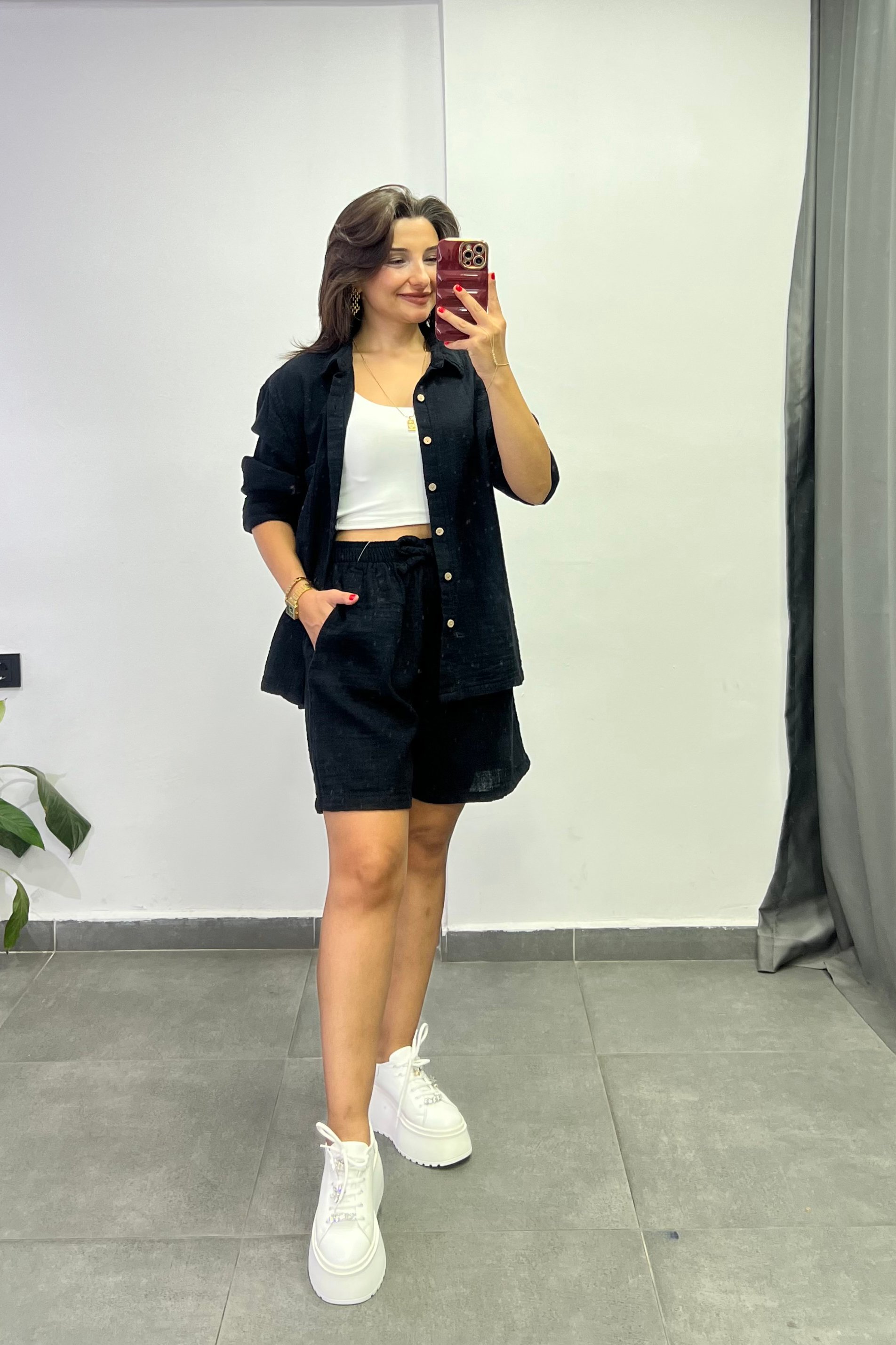 Siyah