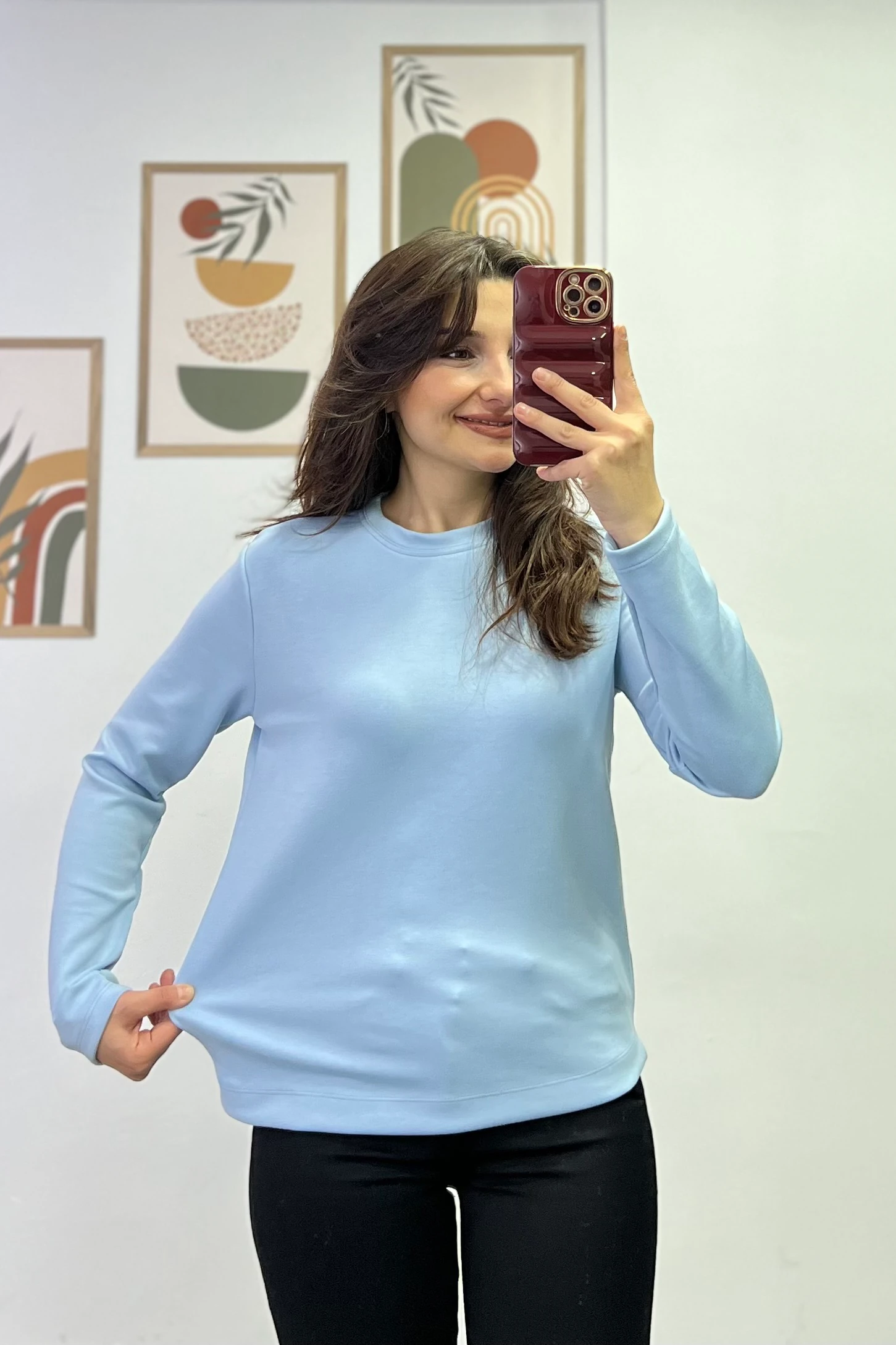 Modal Kumaş Bisiklet Yaka İki Yanı Küçük Yırtmaç Detaylı Basic Bluz - BEBE MAVISI