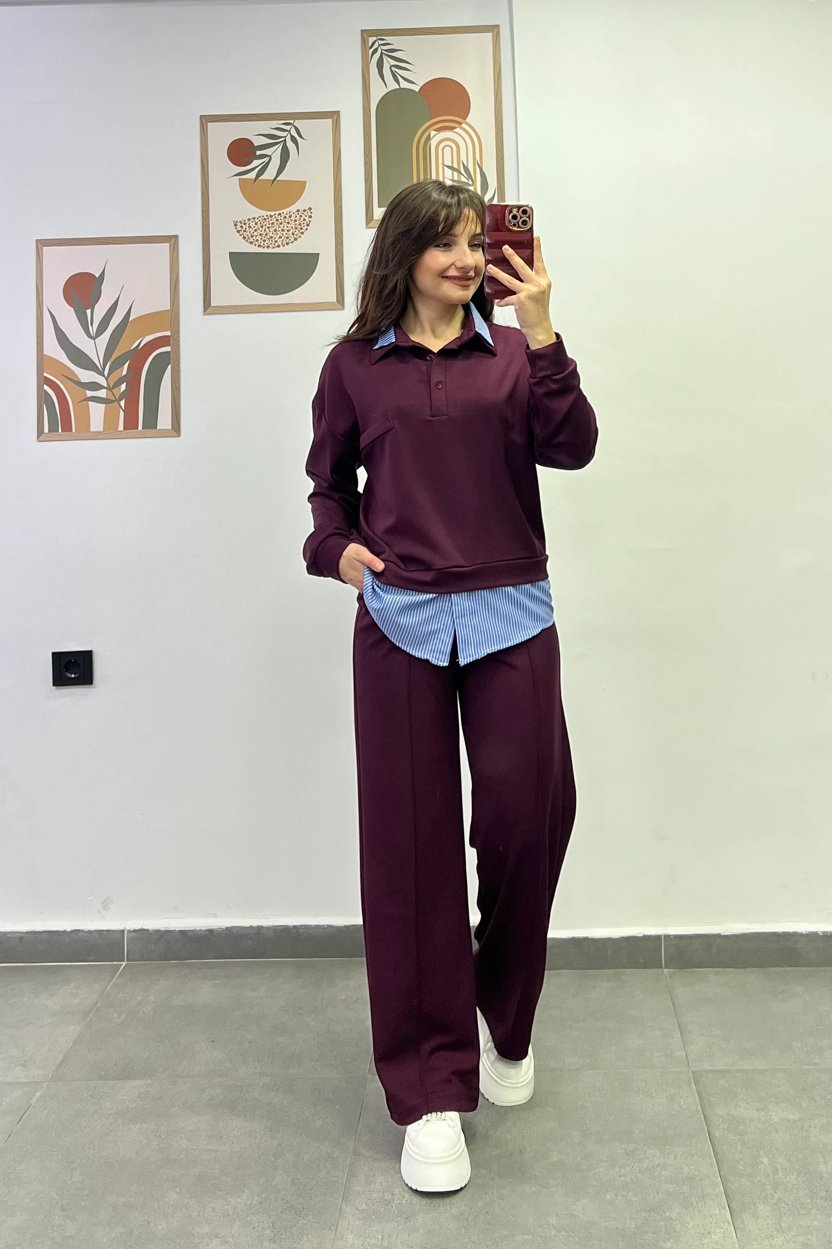 Polo Yaka Yakası Ve Bel Kısmı Gömlek Detaylı Pantolonu Cepli Ve Çima Dikişli Eşofman Takımı - BORDO