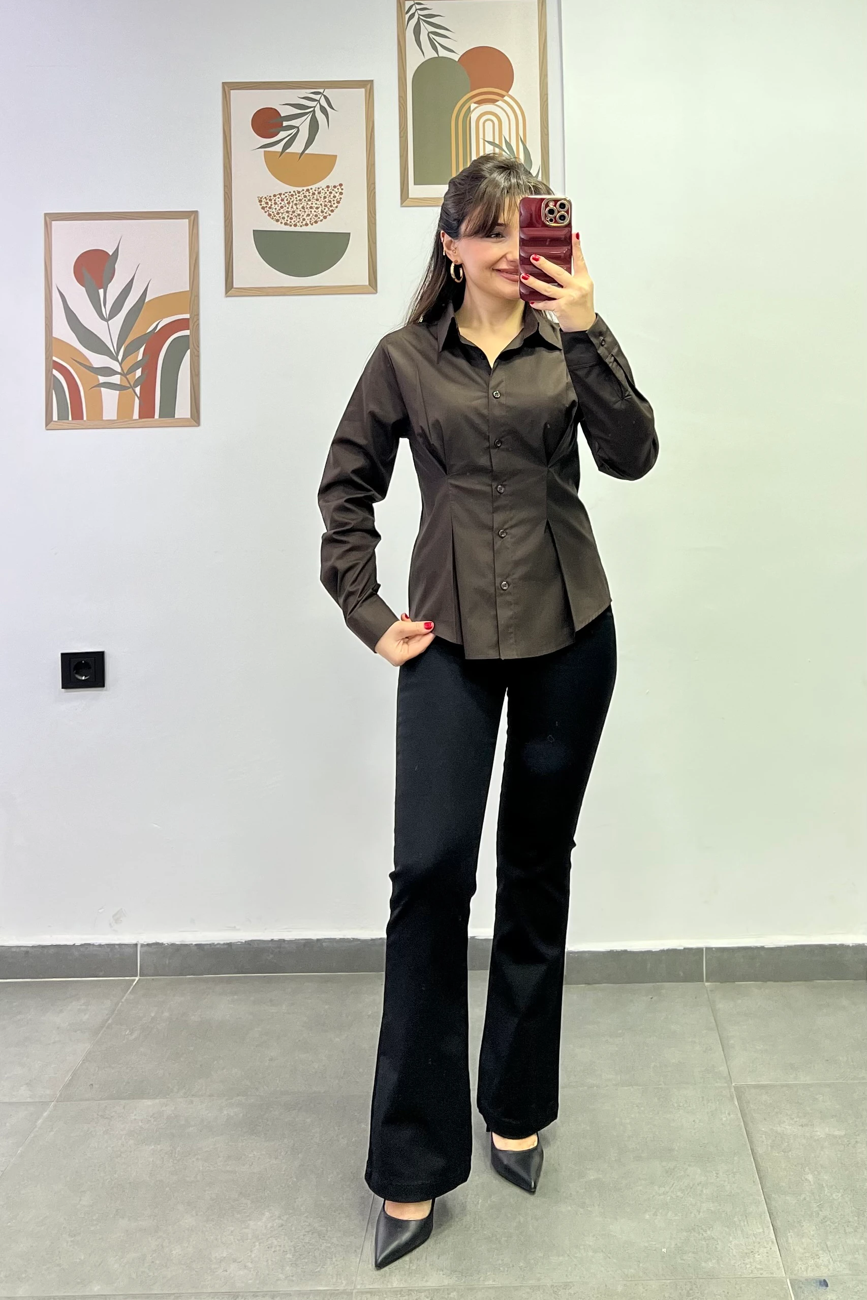 Ön Ve Arka Kısmı Pens Detaylı Gömlek - KAHVERENGİ