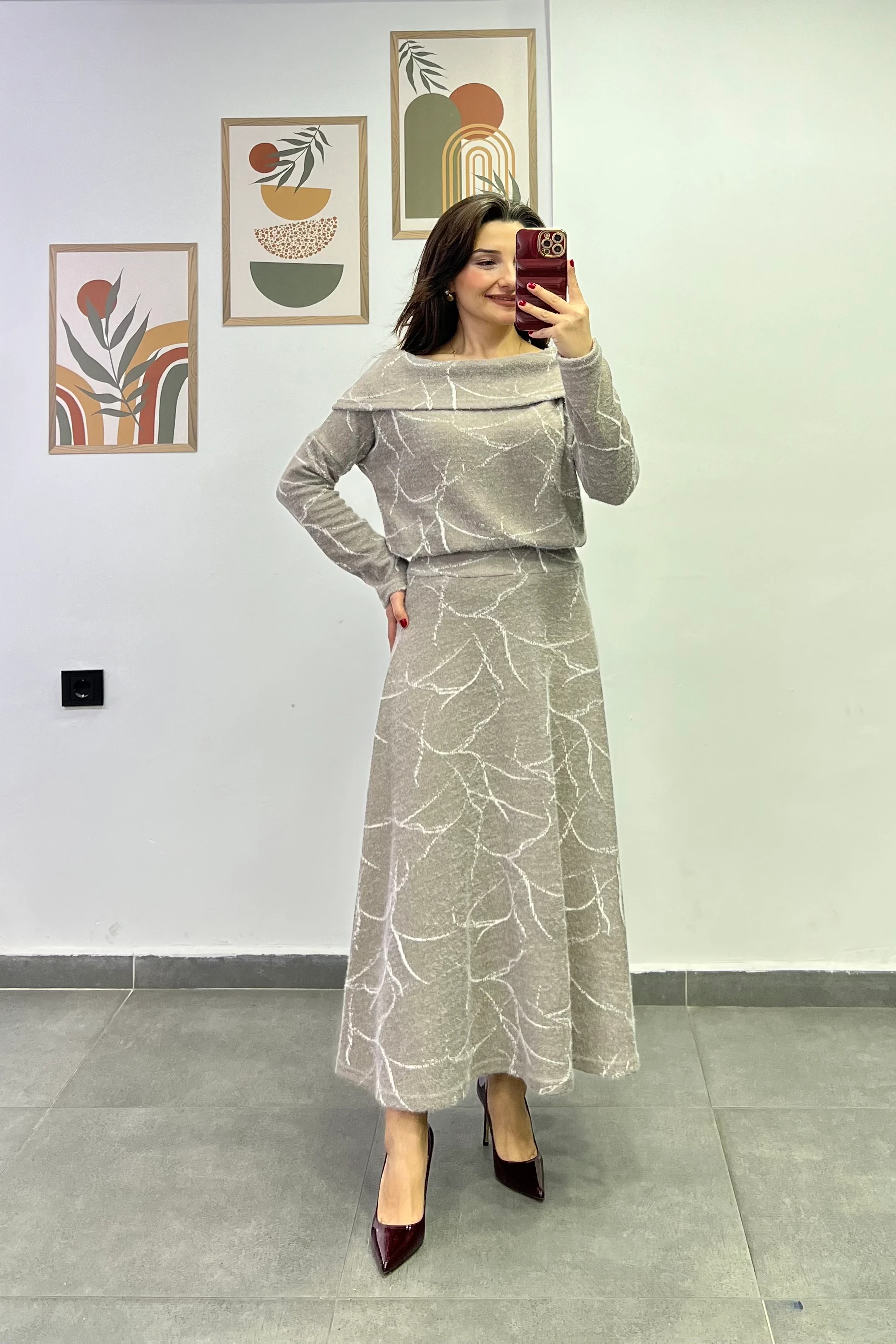 Yumoş Triko Madonna Yaka Etekli Takım - VIZON