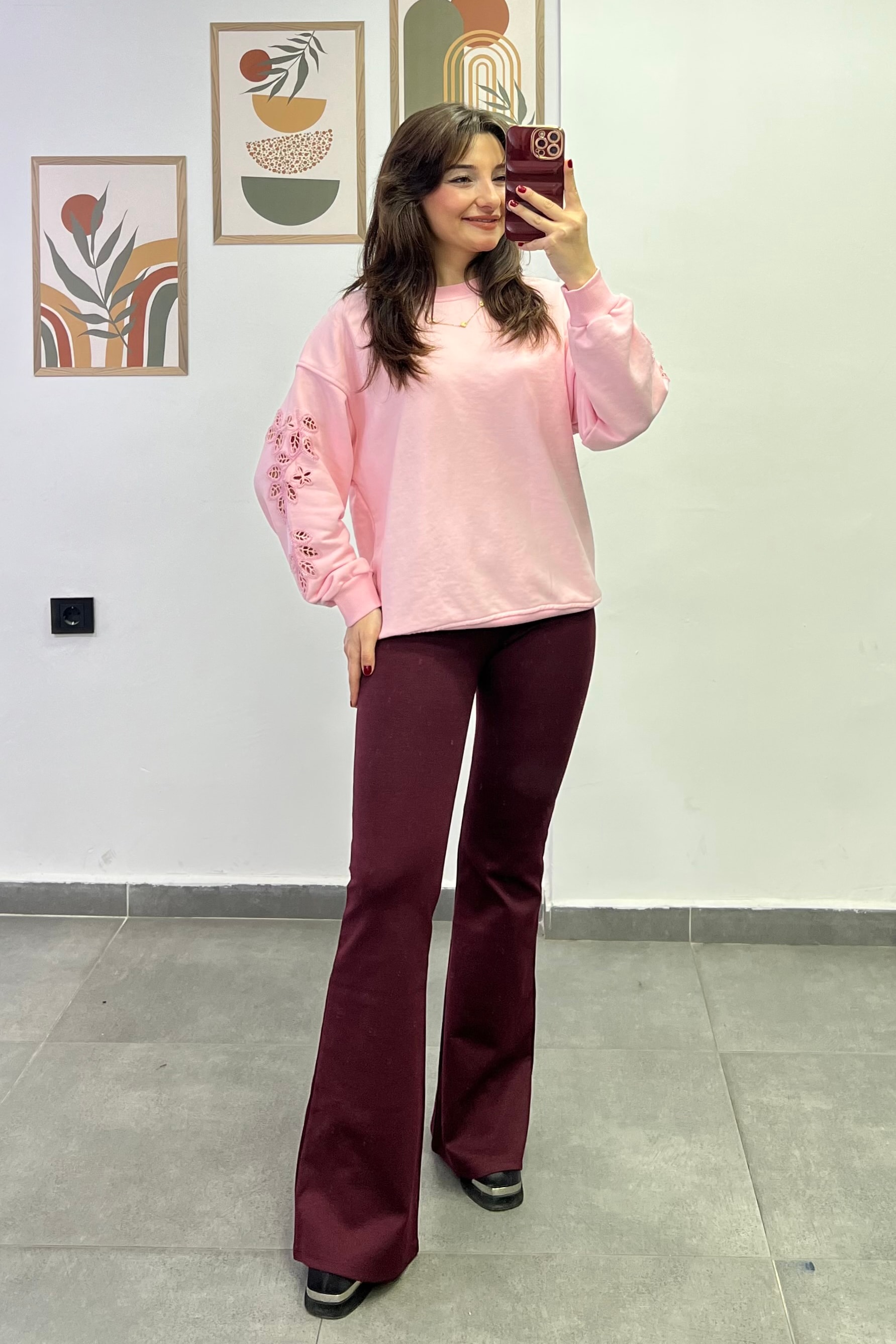 Kolları Fisto Ve Boncuk Detaylı Sweatshırt