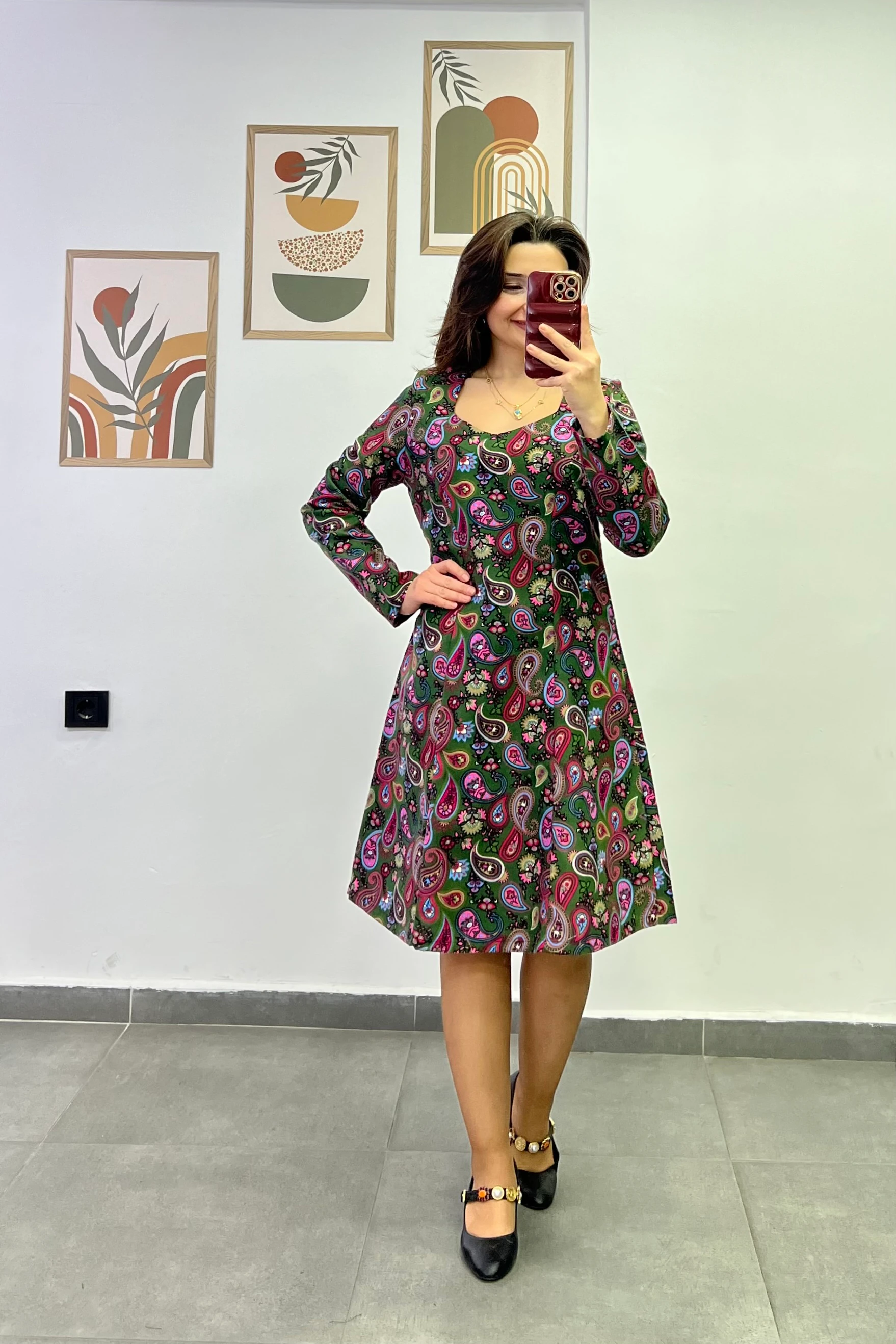 Roma Yaka Arkası Fermuarlı Pazen Kumaş Elbise  - PEMBE HAKİ