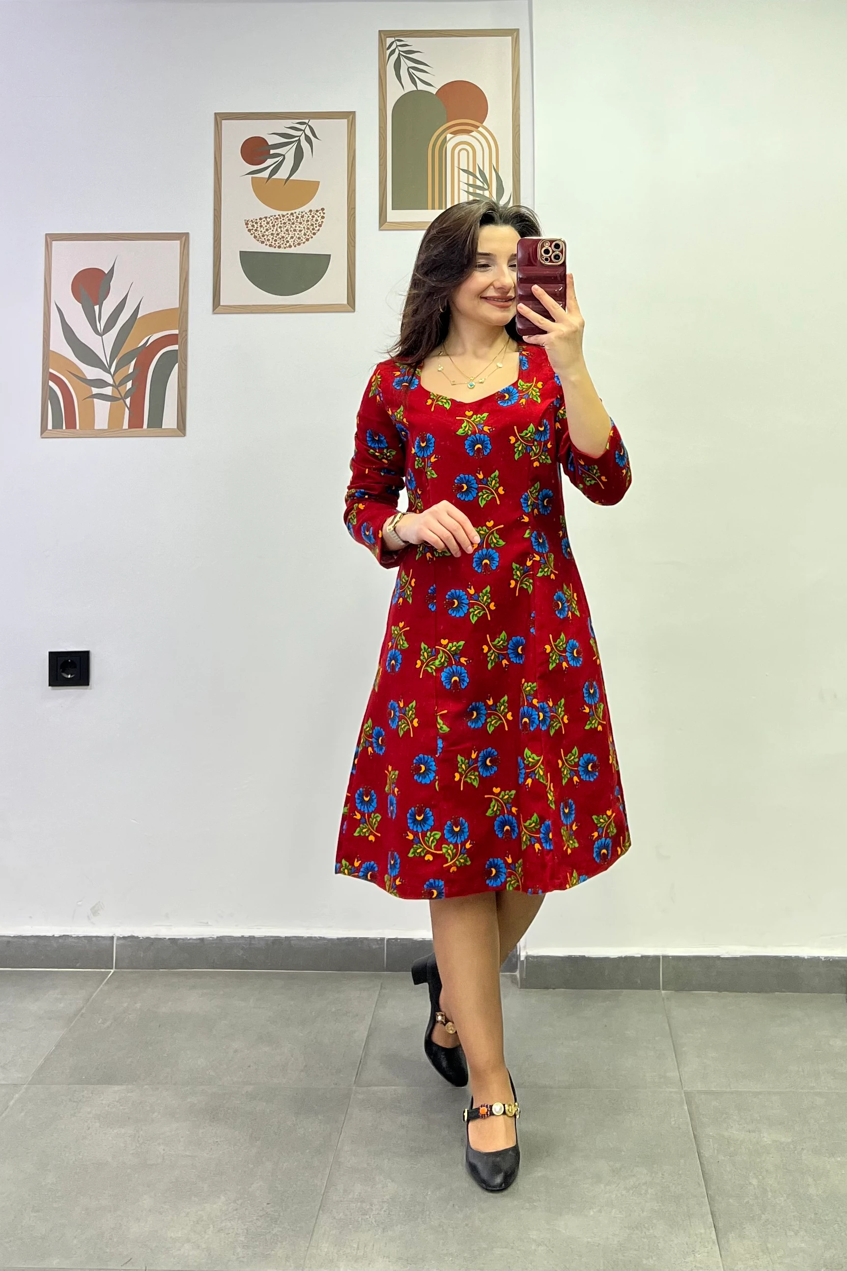 Roma Yaka Arkası Fermuarlı Pazen Kumaş Elbise  - KIRMIZI